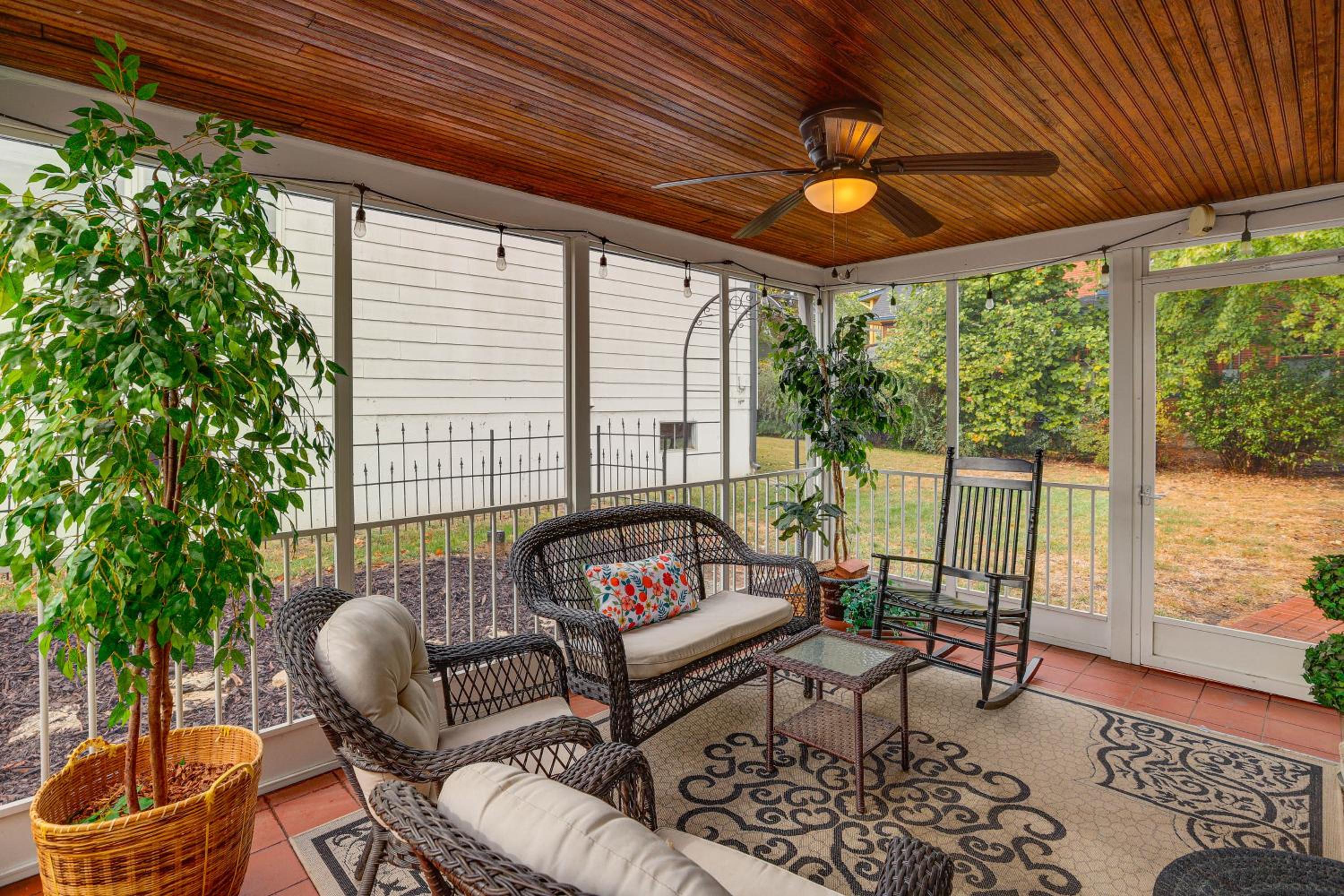 Walk Everywhere! Dtwn WashMo Home Near Wineries