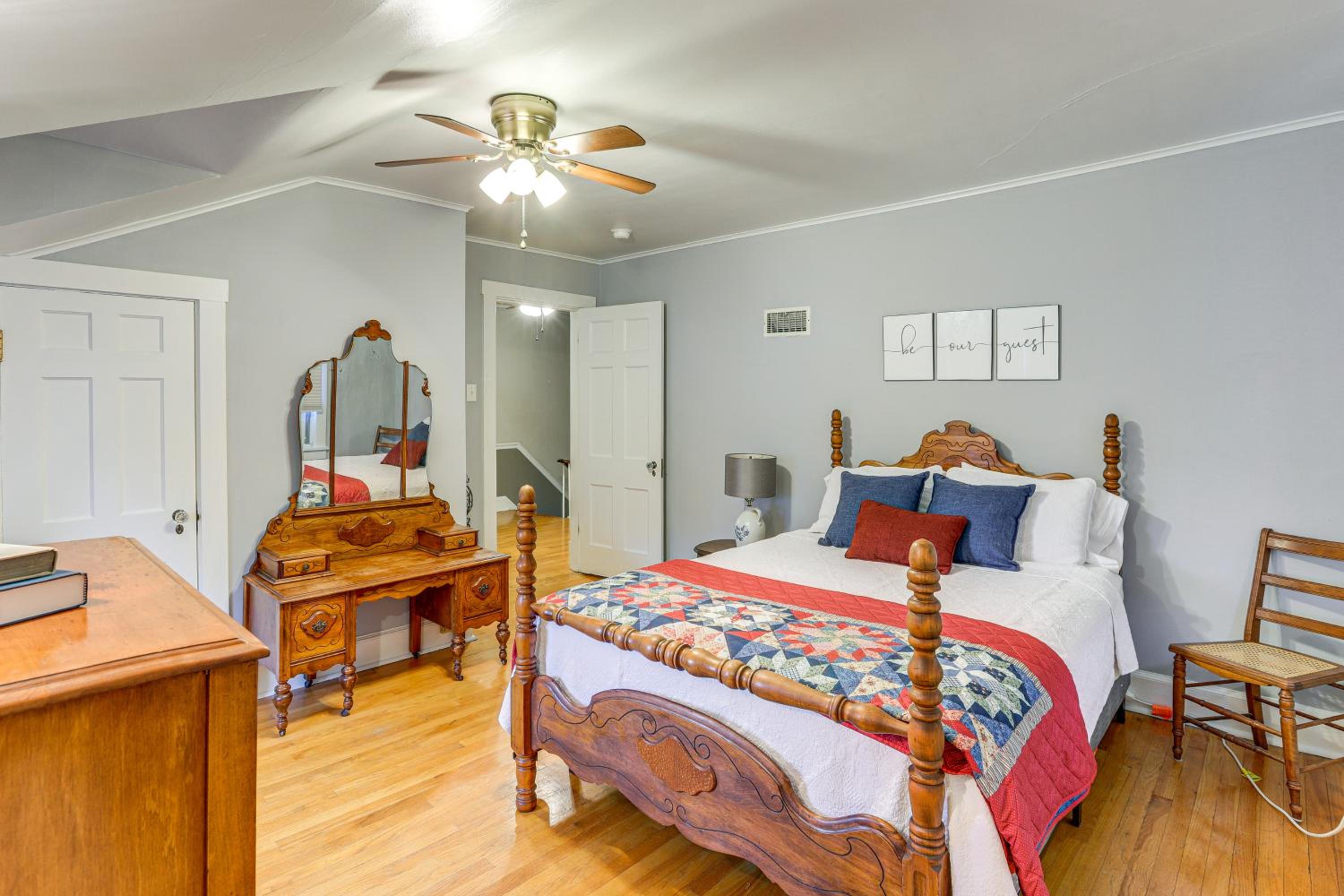 Walk Everywhere! Dtwn WashMo Home Near Wineries