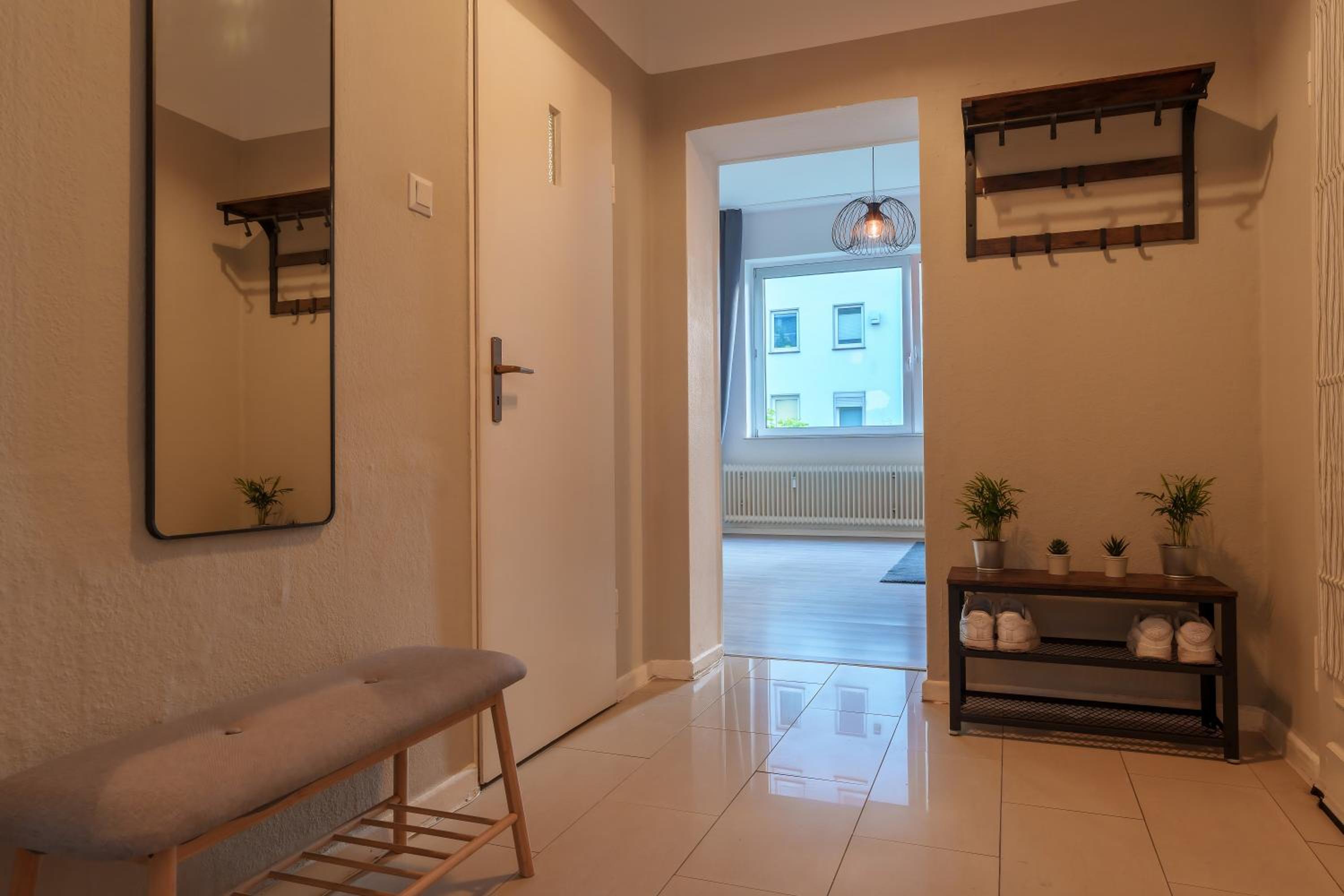 Apartment am Tannenwäldchen im Vorderer Westen Kassel by CASTORA HOMES