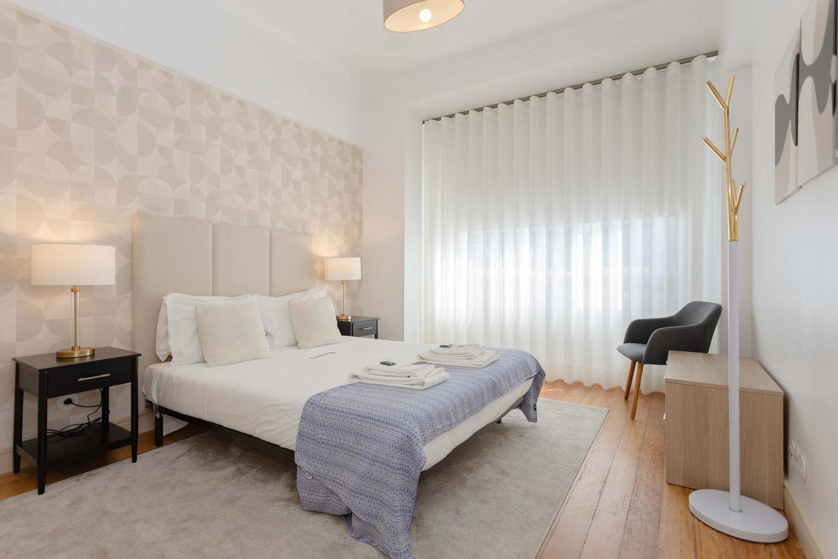 Liiiving in Porto - Lovely Stylish Apartment