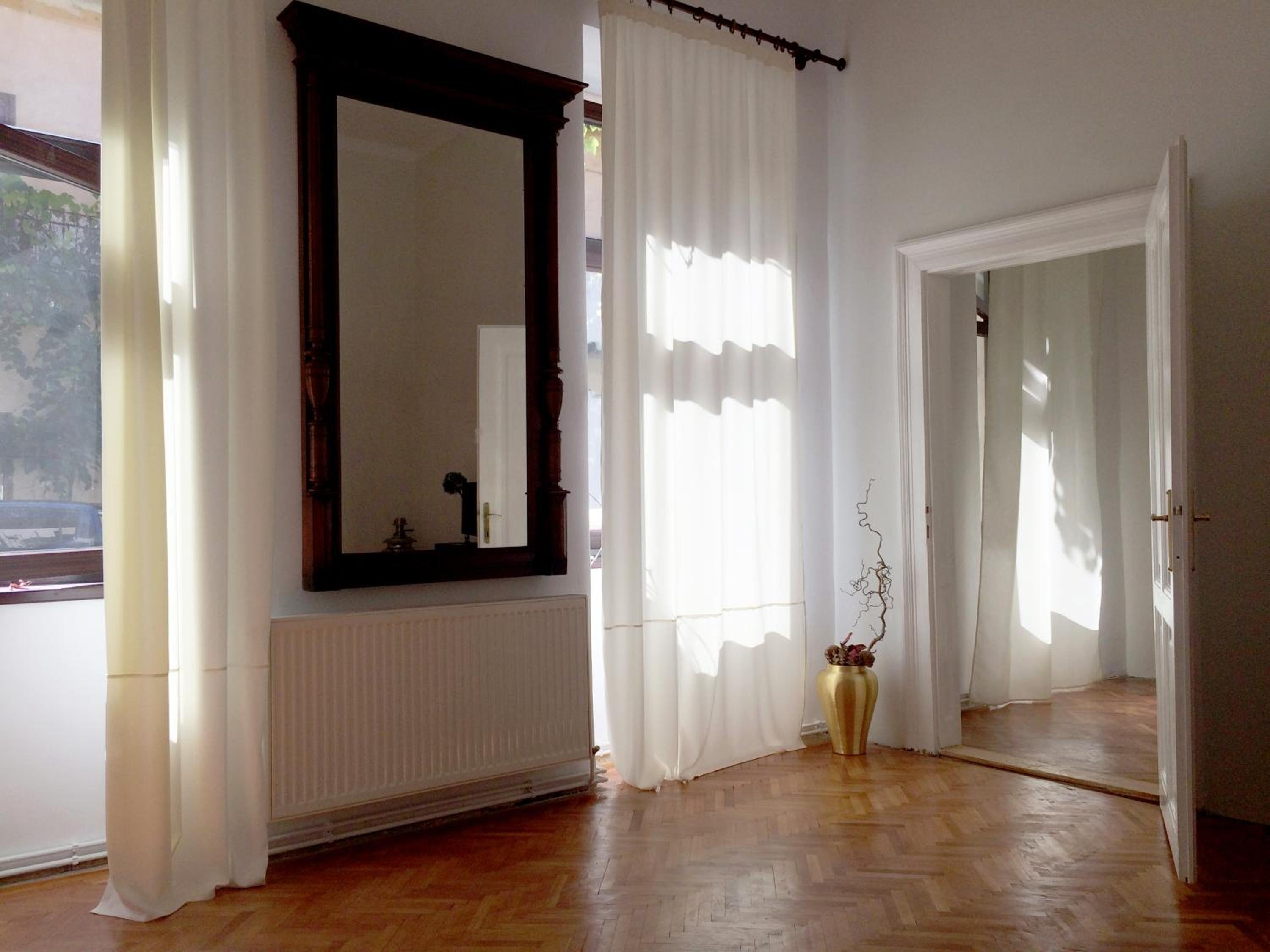 Contessa Apartment Cluj Napoca view 3