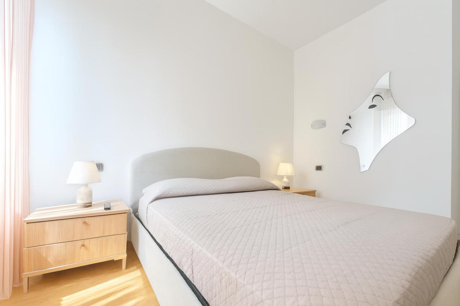 WELCOME RIVIERA-Primavera 1A- Vista mare- spazioso e comodo appartamento-2 bagni-wifi-aria condizionata in ogni stanza-garage a pagamento 15 euro al giorno