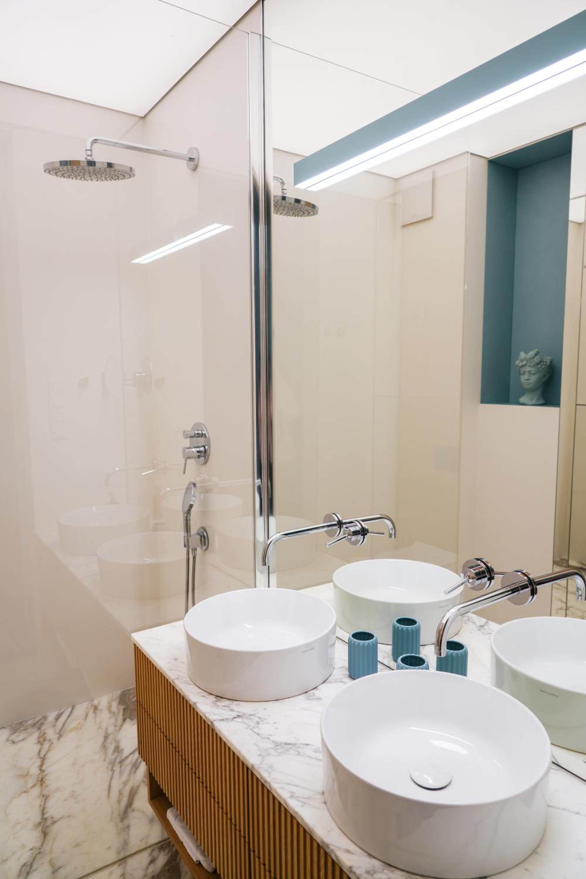 Luxury Yacht Park Apartment Marina View Gdynia Parking