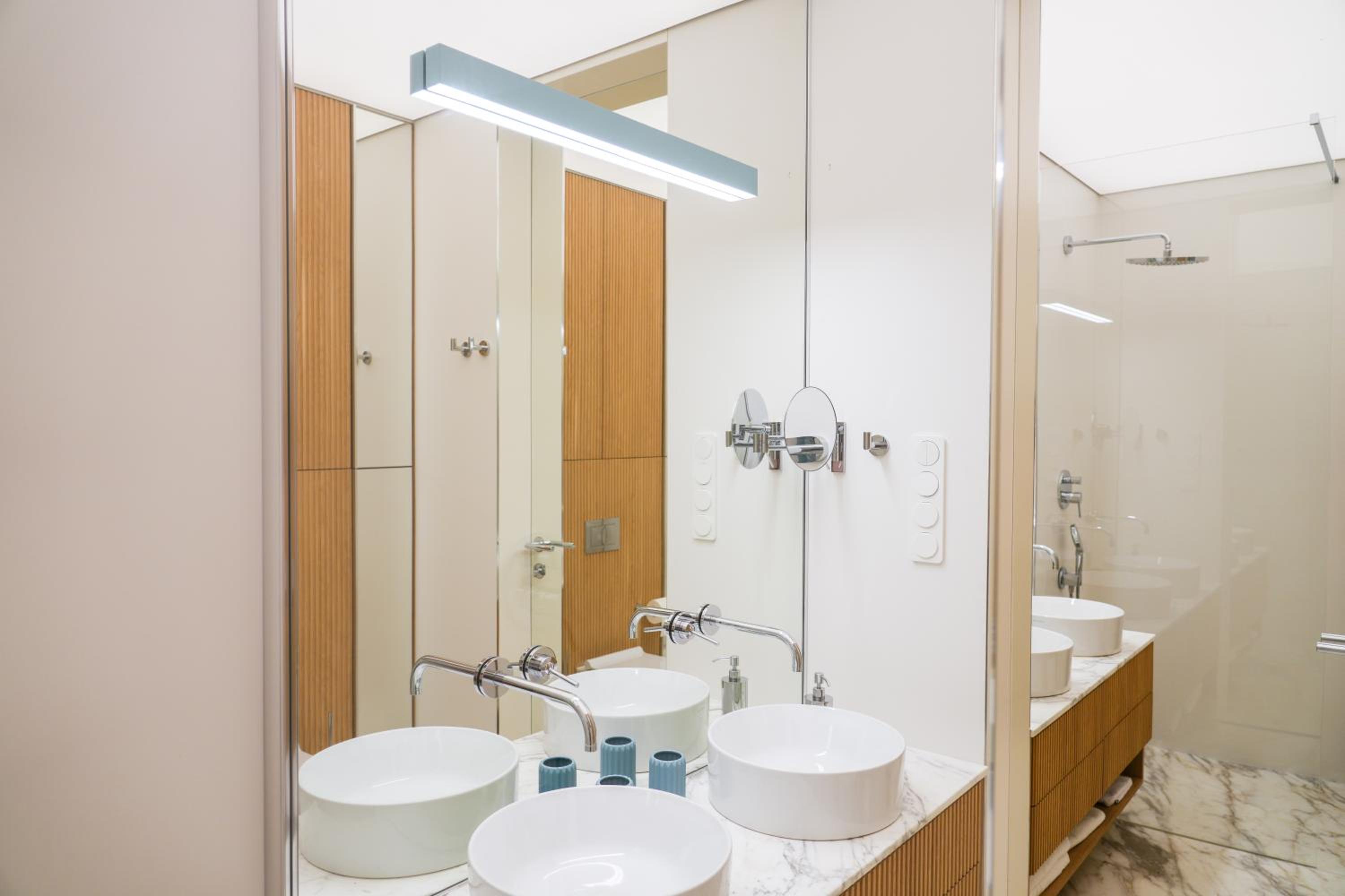 Luxury Yacht Park Apartment Marina View Gdynia Parking