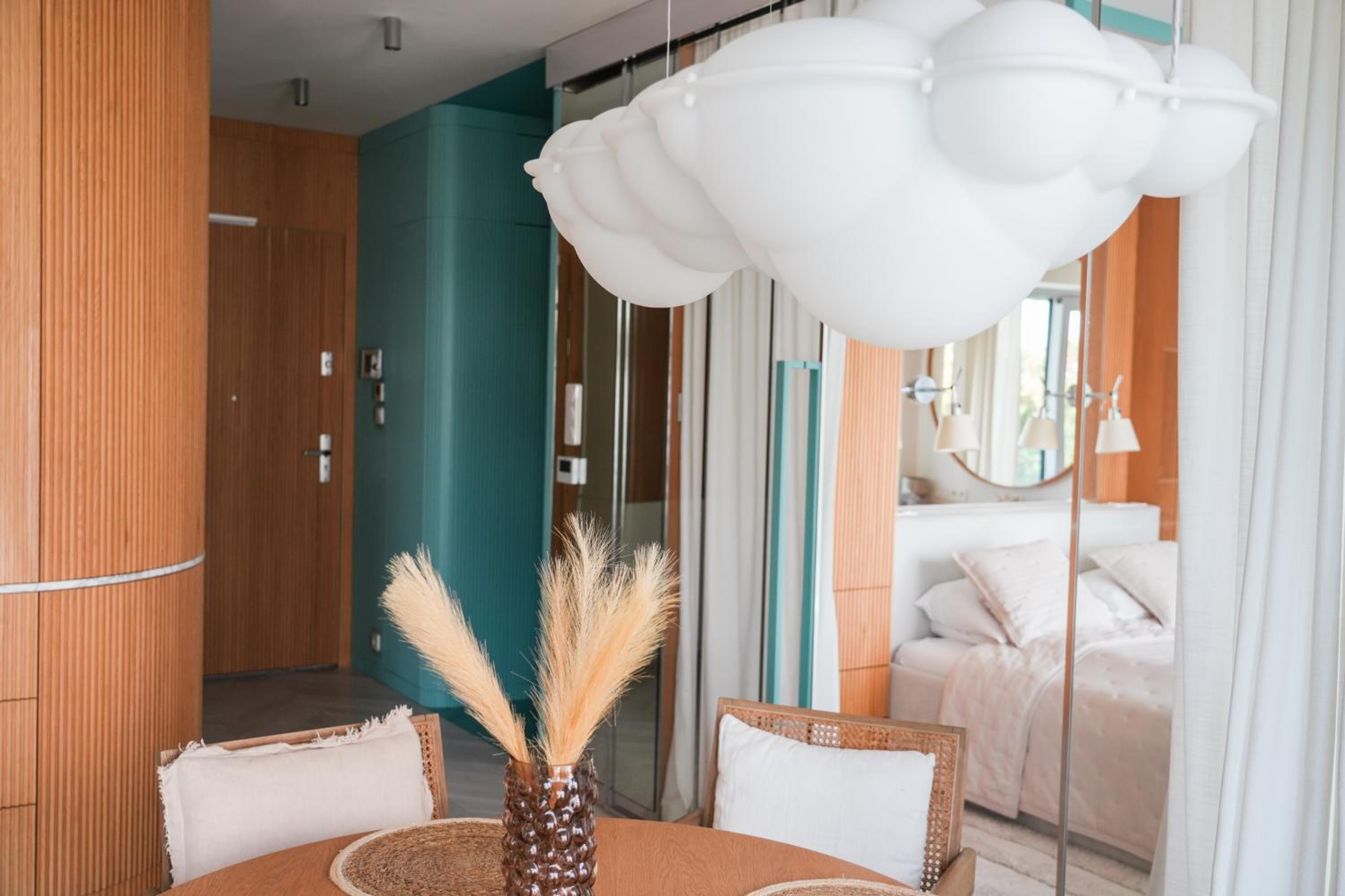 Luxury Yacht Park Apartment Marina View Gdynia Parking