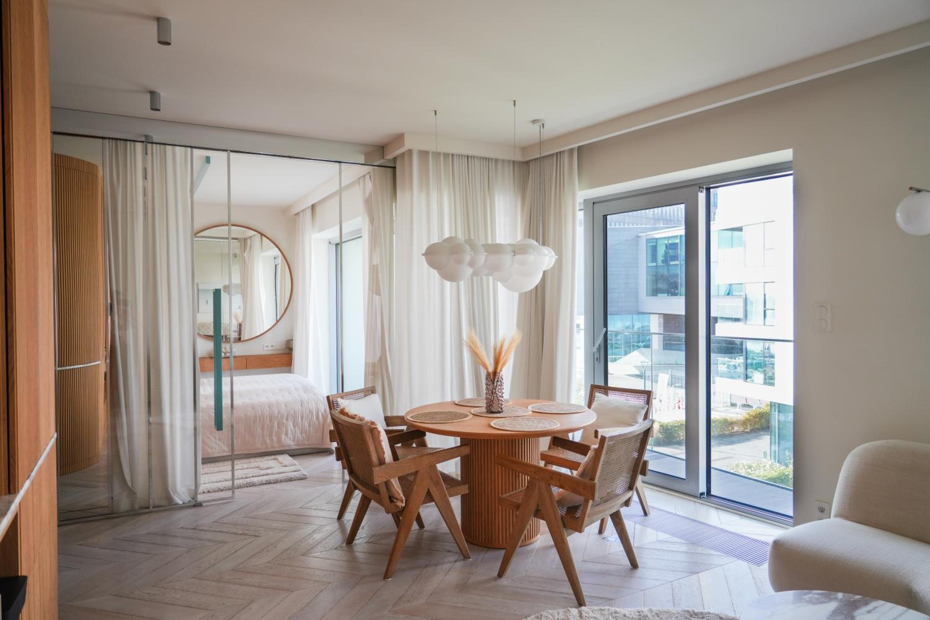 Luxury Yacht Park Apartment Marina View Gdynia Parking