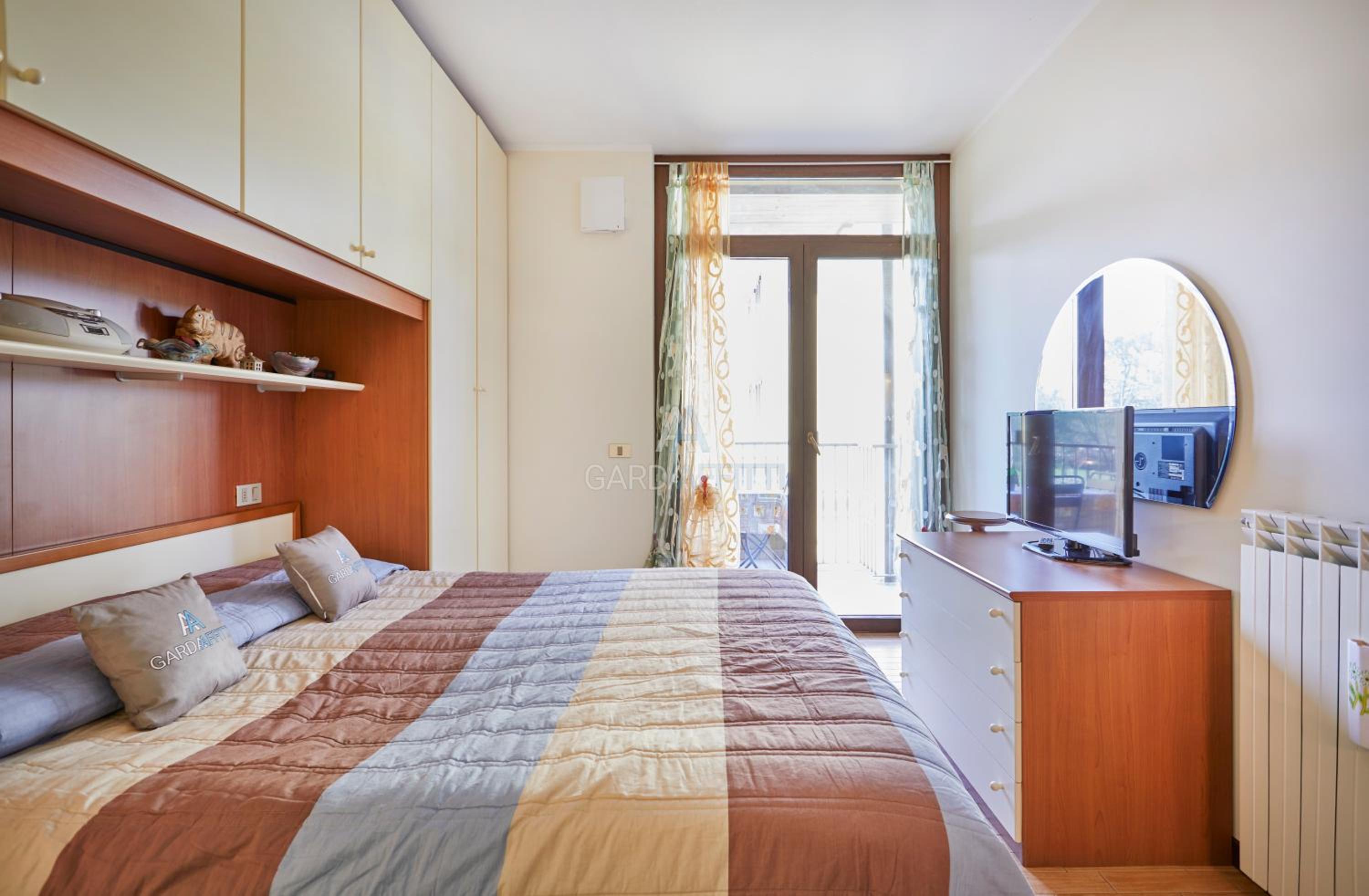 Los Angeles Apt - Terrazza e relax a 250m dal Lago