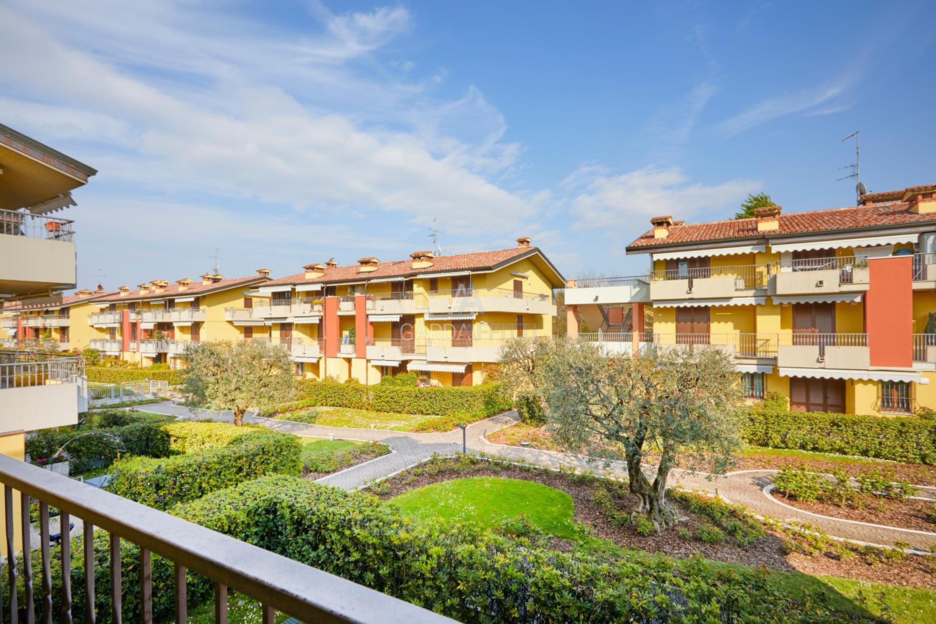 Los Angeles Apt - Terrazza e relax a 250m dal Lago