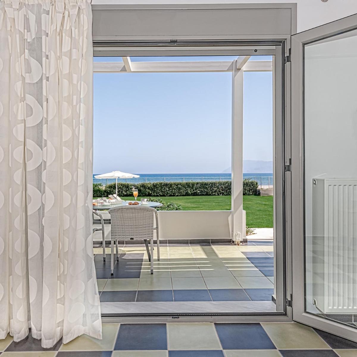 Akti Villa