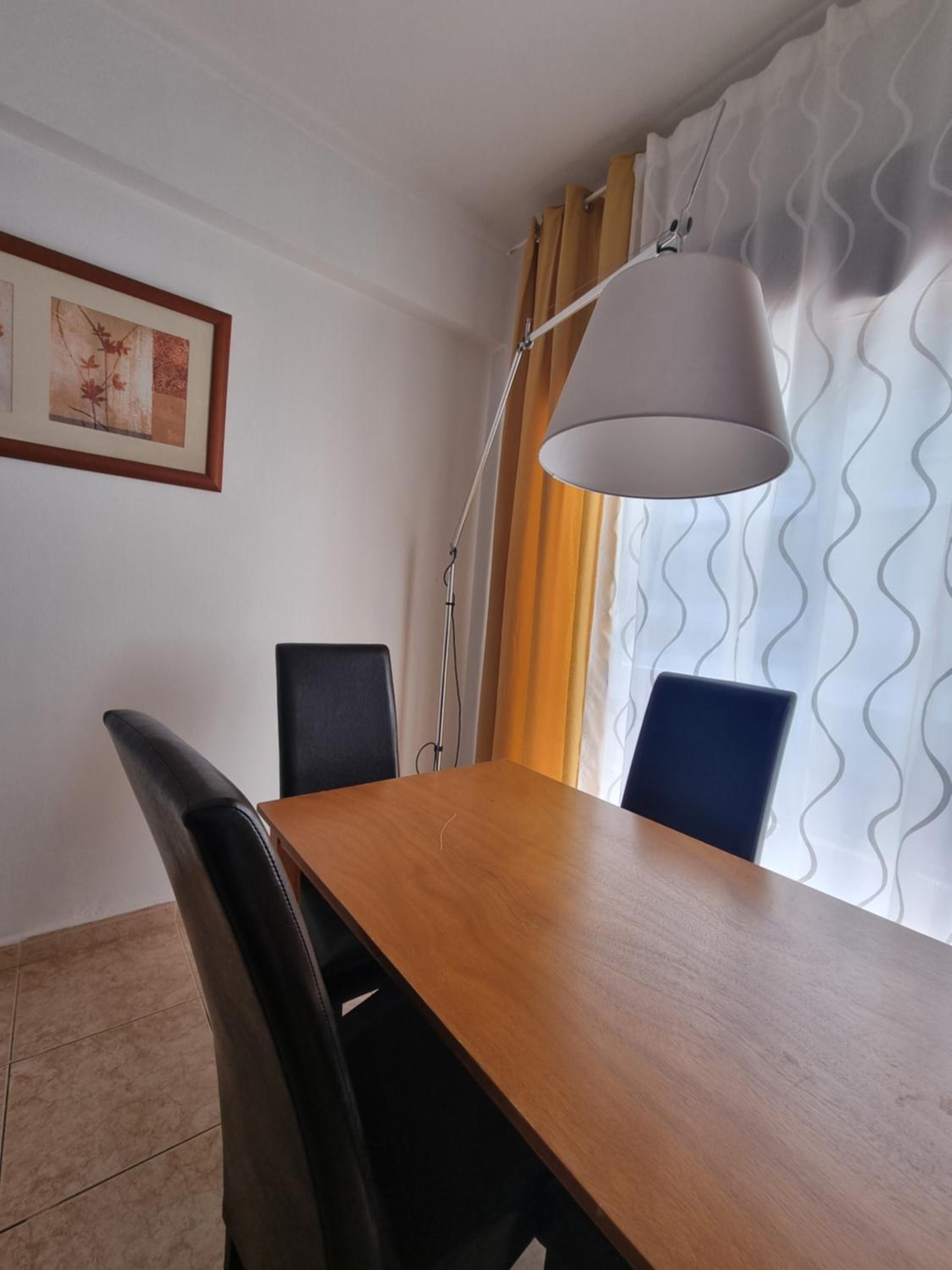 Happy House - Central Apartment