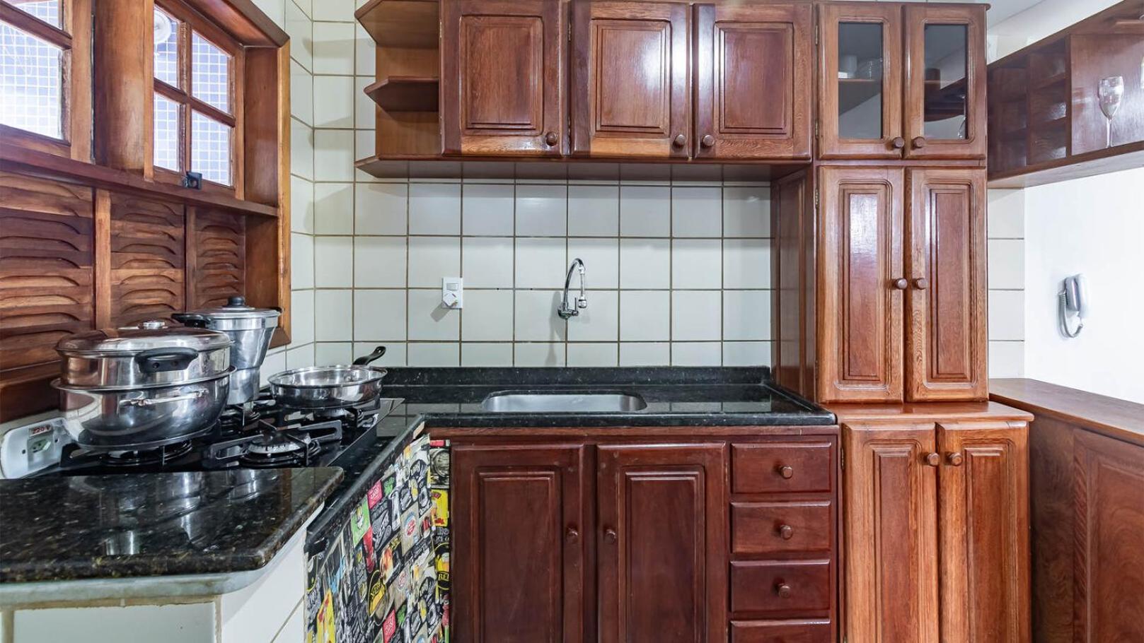 Casa com Piscina a 300m da Praia de Taperapua