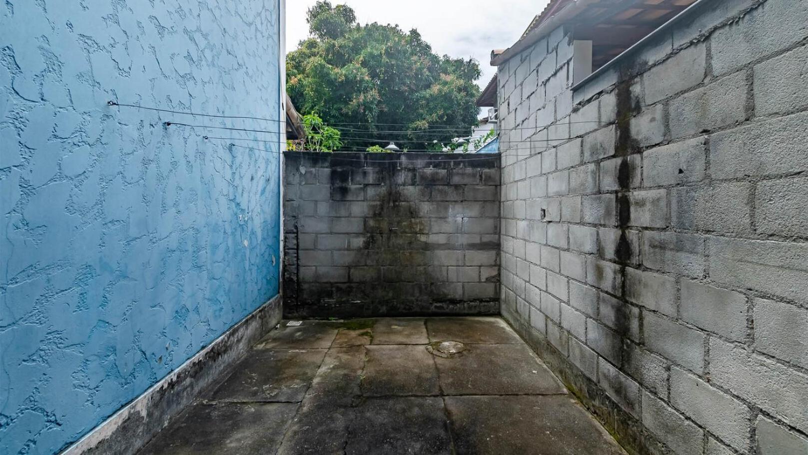 Casa com Piscina a 300m da Praia de Taperapua
