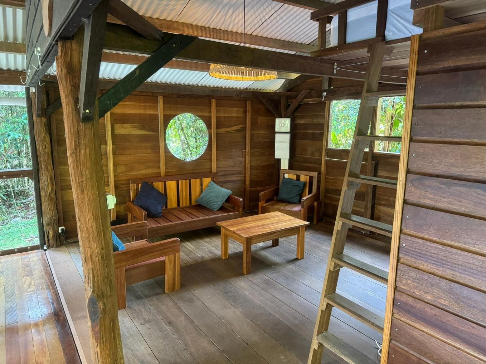 Nature lodge
