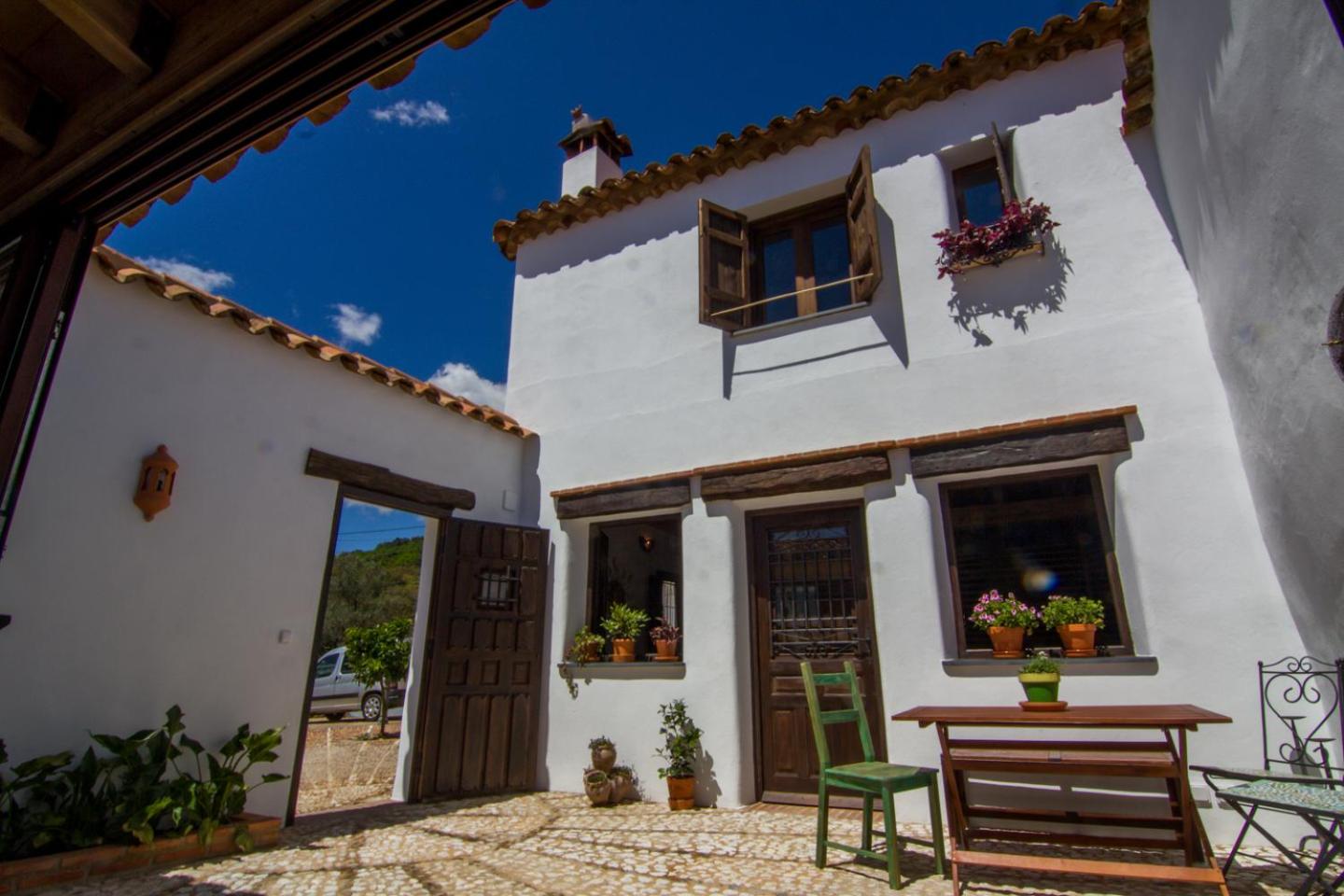 Casa con encanto el Castaño- Casa del Agua view 5