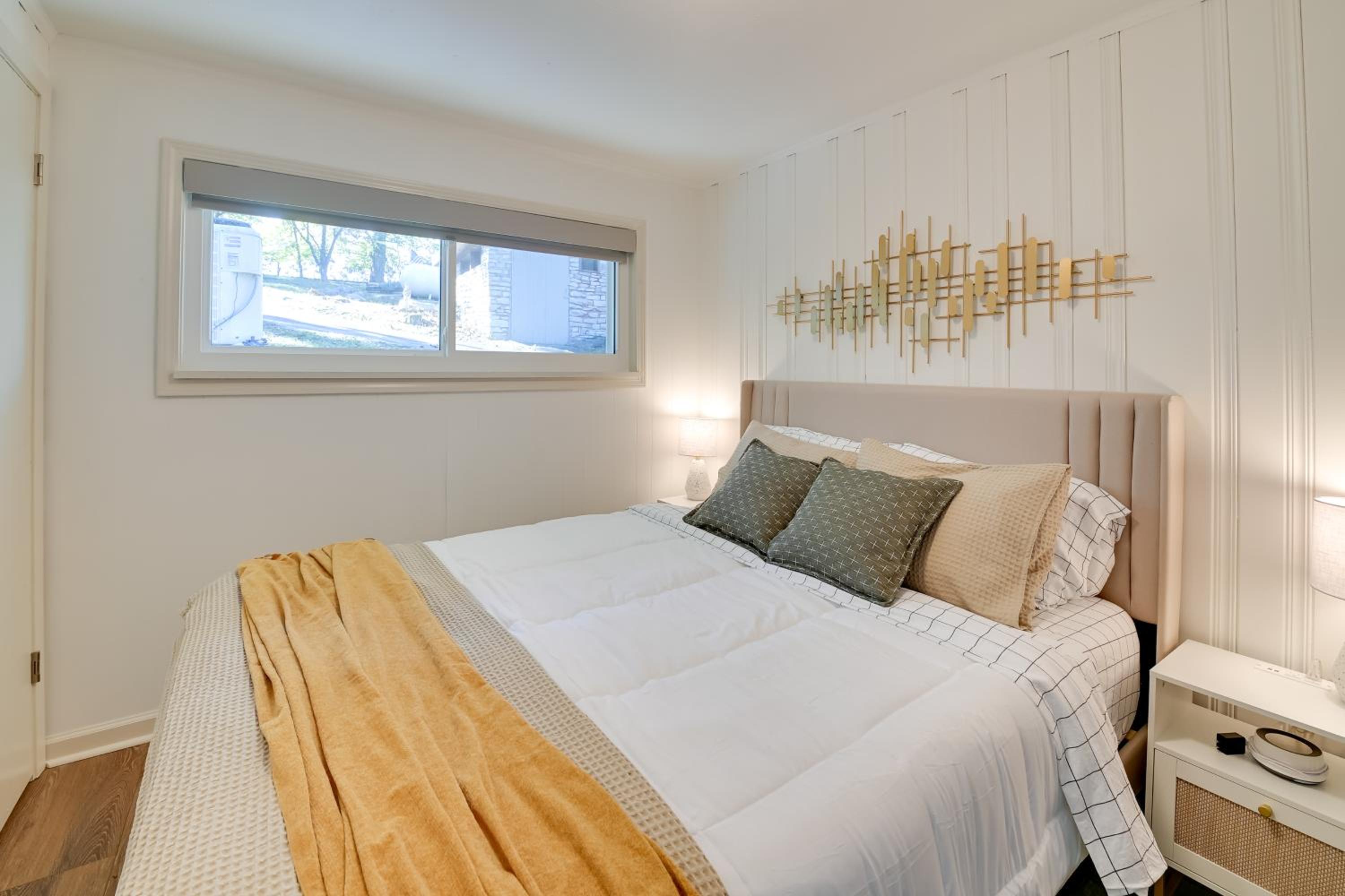 Herrington Lake Retreat with Dock, 1 Mi to Marina!