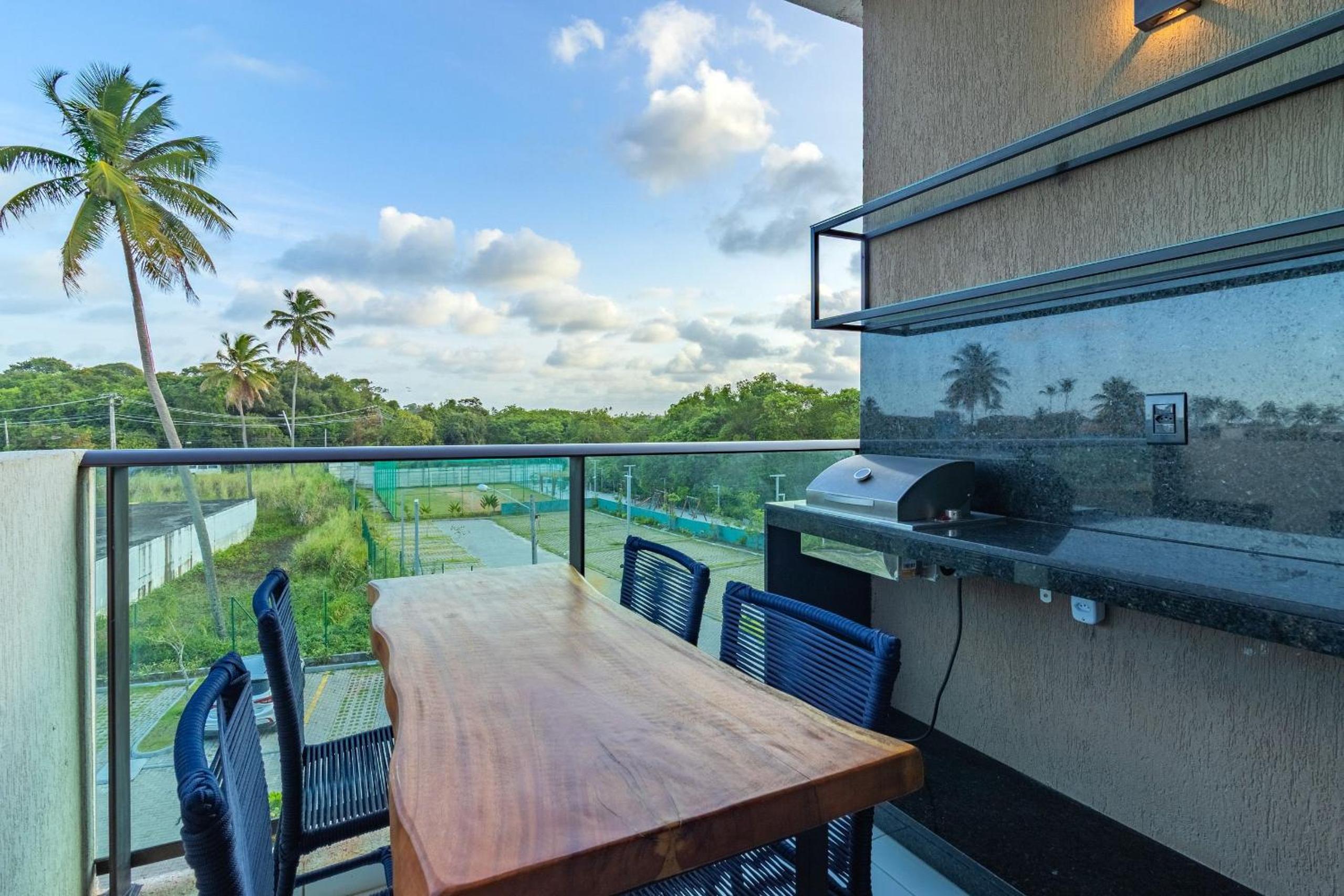 MakiaBeach #D206- Studio with balcony by Carpediem