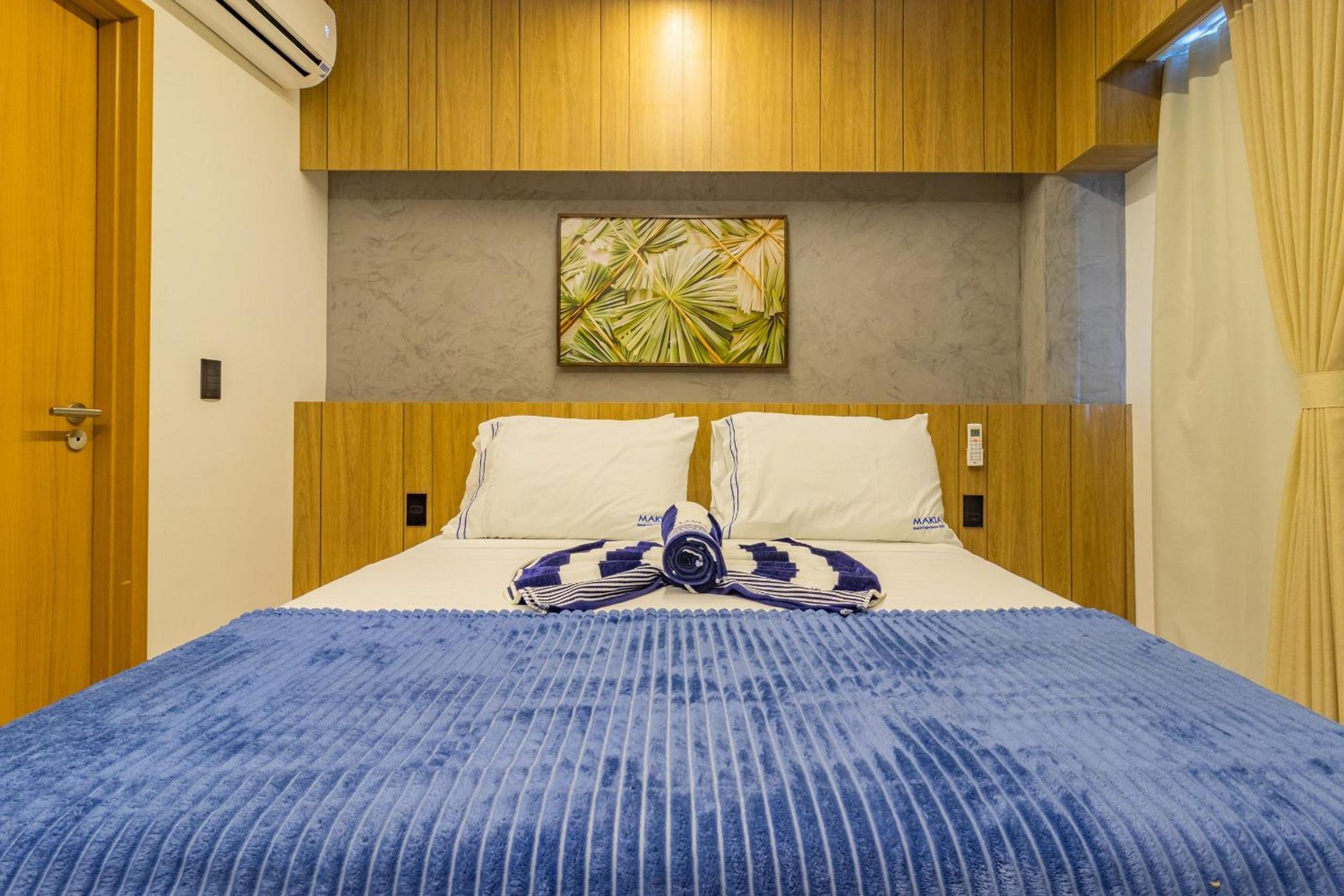 MakiaBeach #D206- Studio with balcony by Carpediem