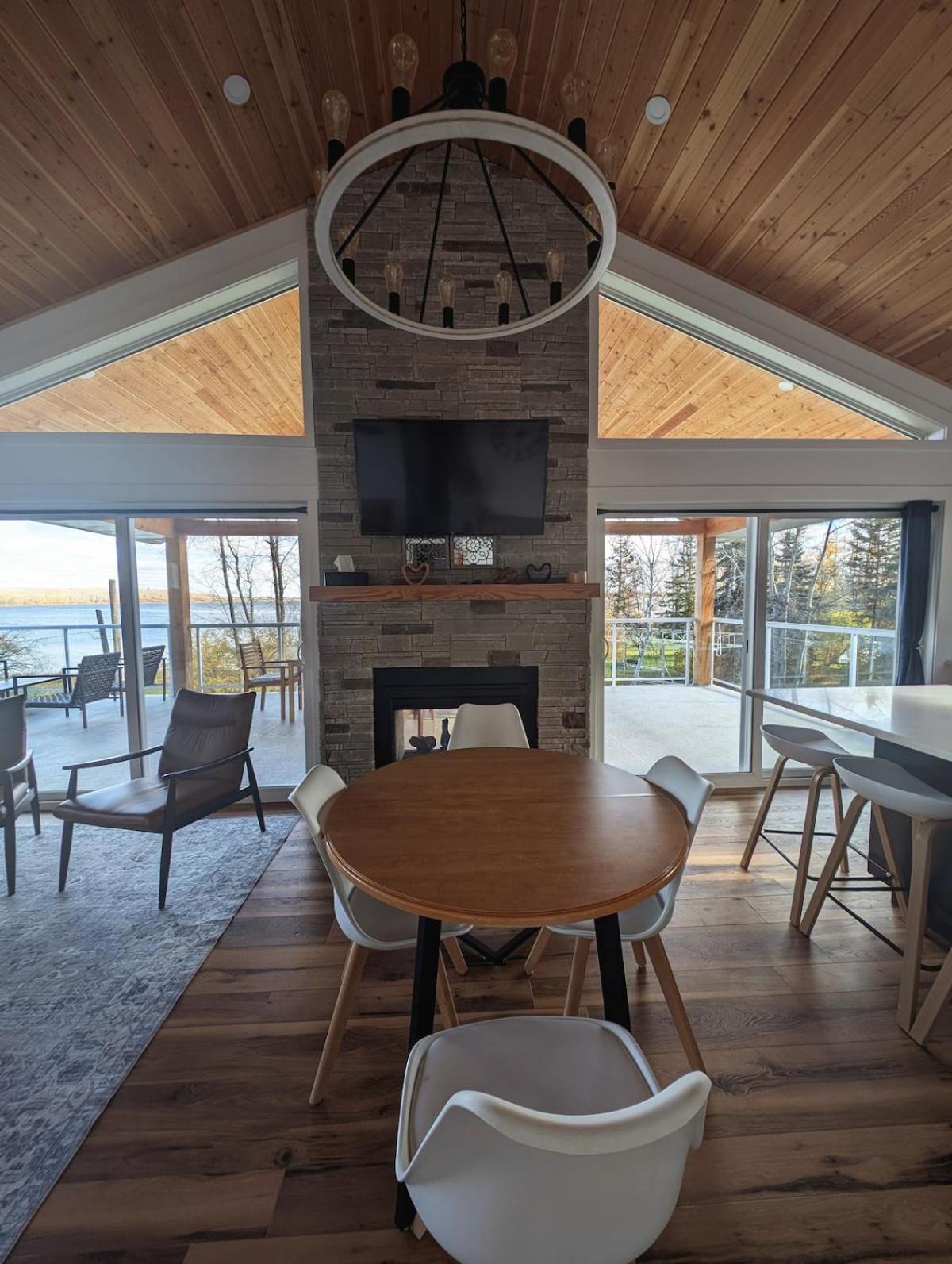 Serenity on the Vista's Point at Lac La Nonne
