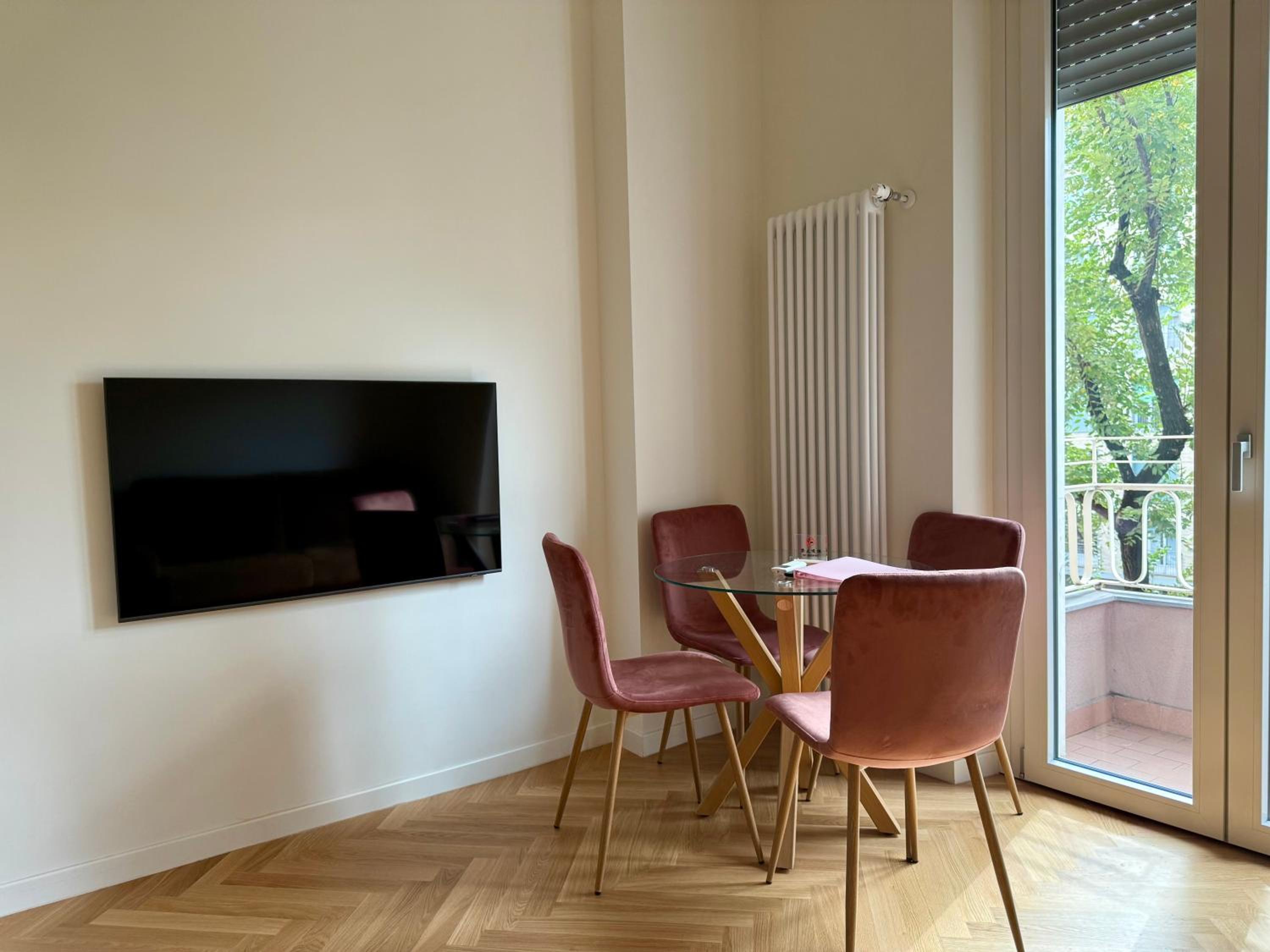 Stylish Flat Porta Romana e Bocconi