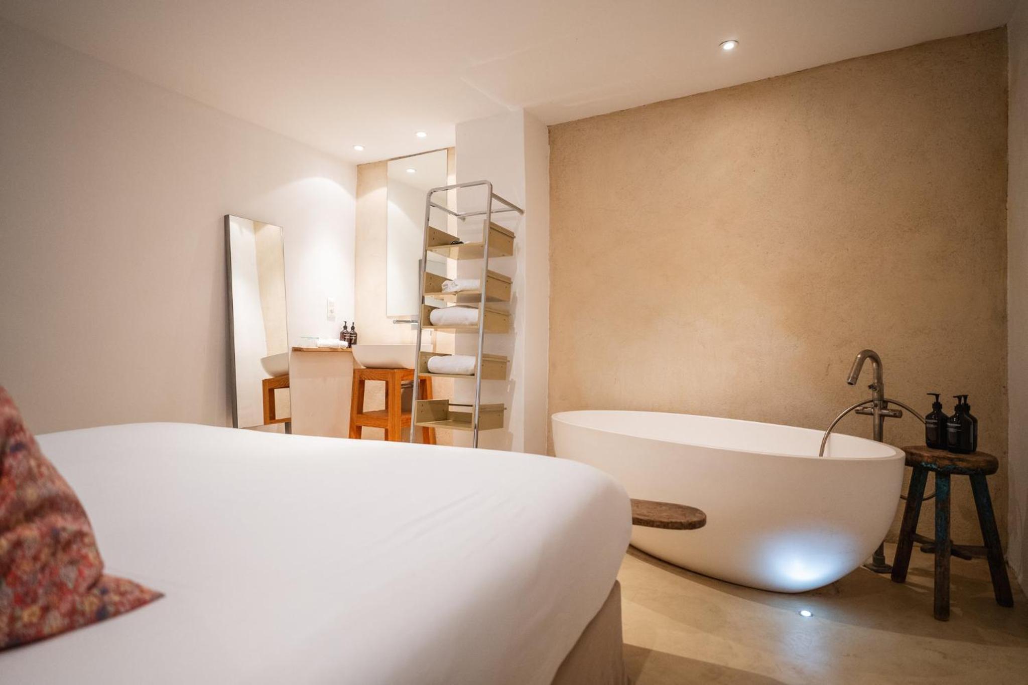 Le Galinier Lourmarin, a Beaumier Guesthouse