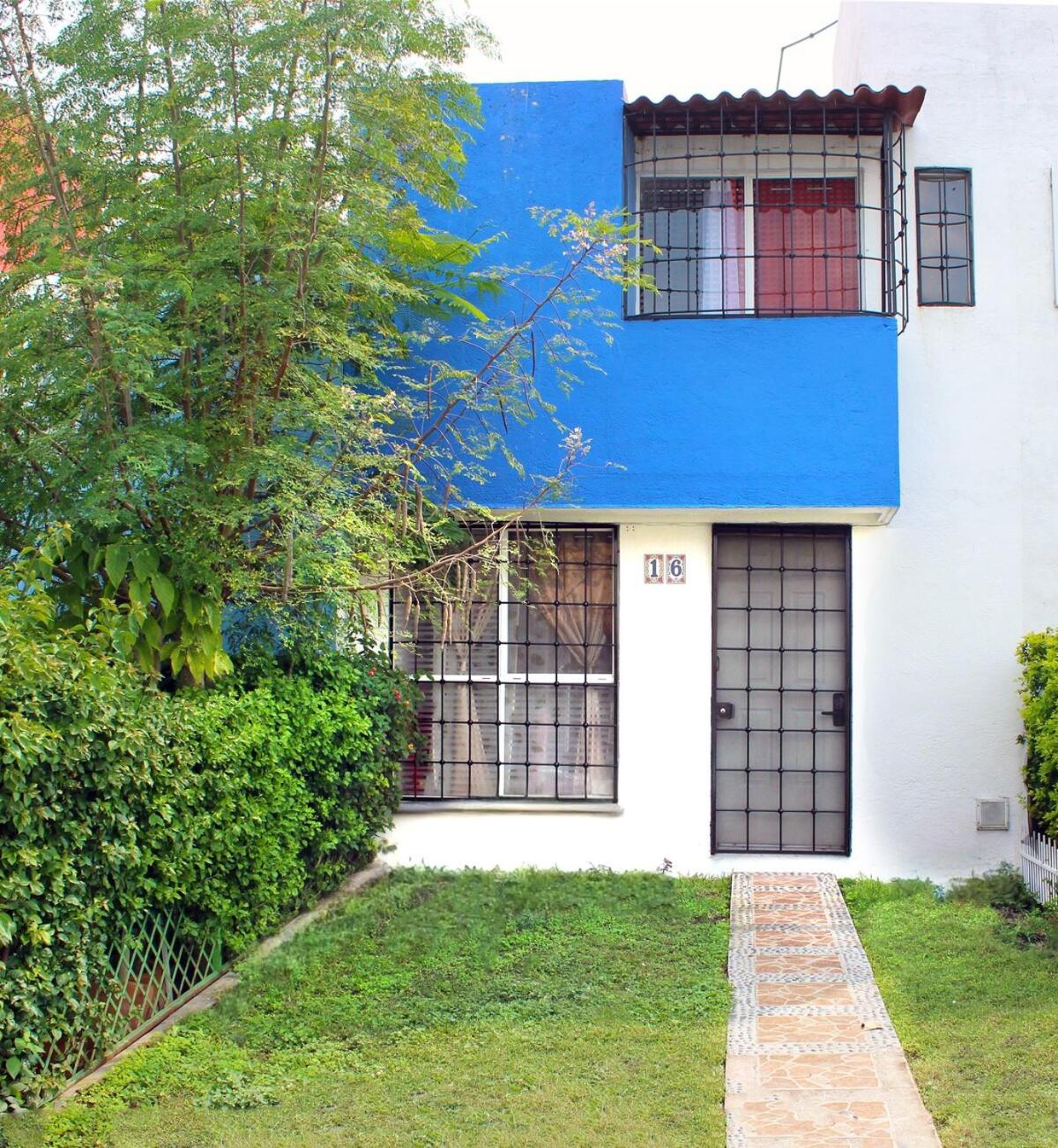 Casa Chinelo Alberca Wifi cerca hospital ISSSTE UTEZ DIEZ