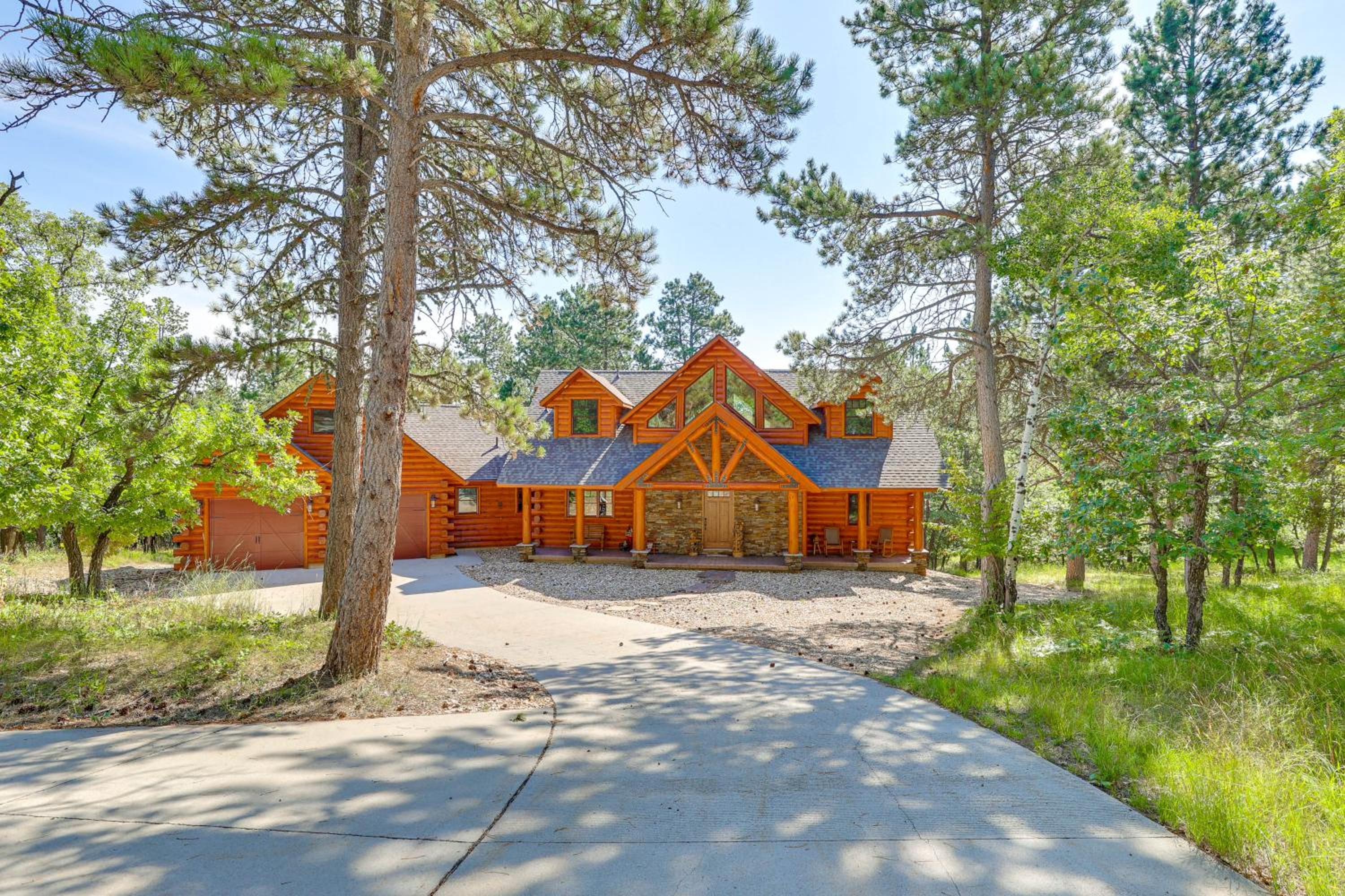 Hike, Fish and More Grand Cabin with Decks in Sturgis