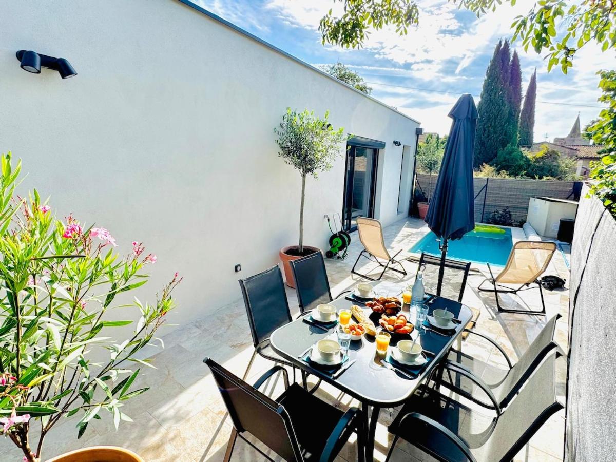 Villa moderne 3 ch piscine privée parking