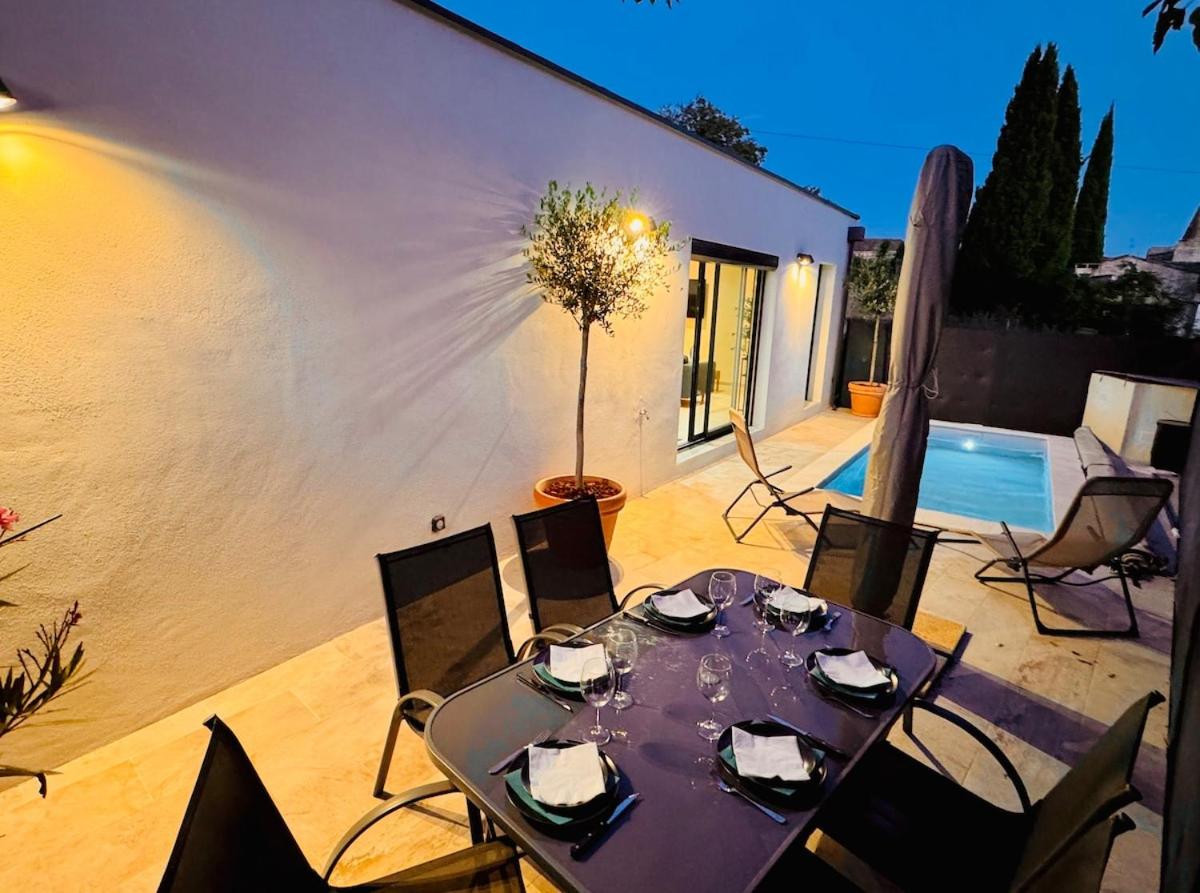 Villa moderne 3 ch piscine privée parking