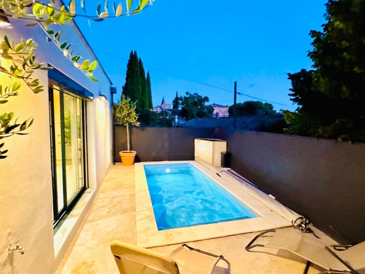 Villa moderne 3 ch piscine privée parking