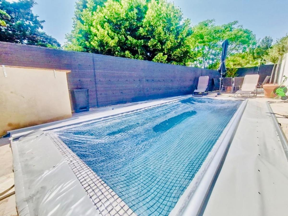Villa moderne 3 ch piscine privée parking