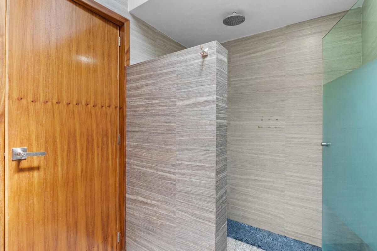 Casa Oasis B-Nayar Gated, Beach Club, Free Shuttle