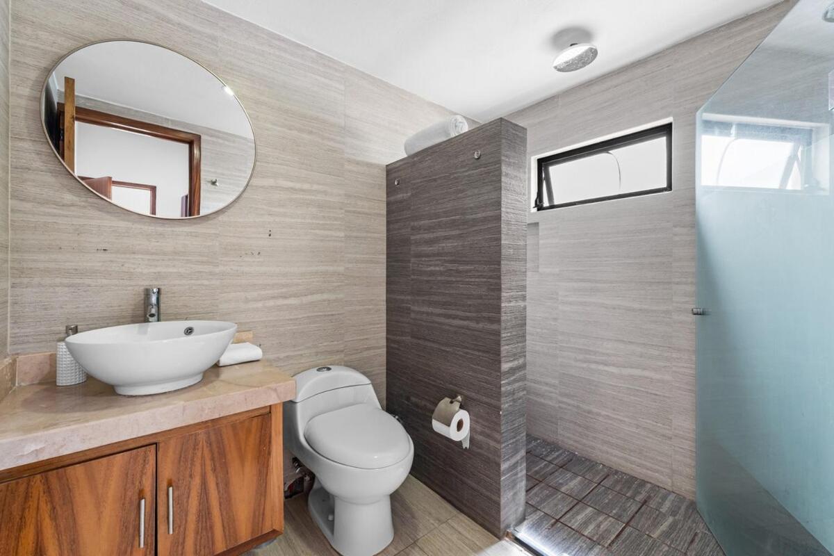 Casa Oasis B-Nayar Gated, Beach Club, Free Shuttle