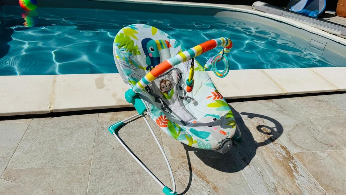 Villa moderne 3 ch piscine privée parking