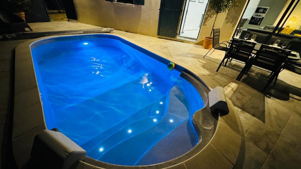 Villa 6 pers - grande terrasse & piscine privée