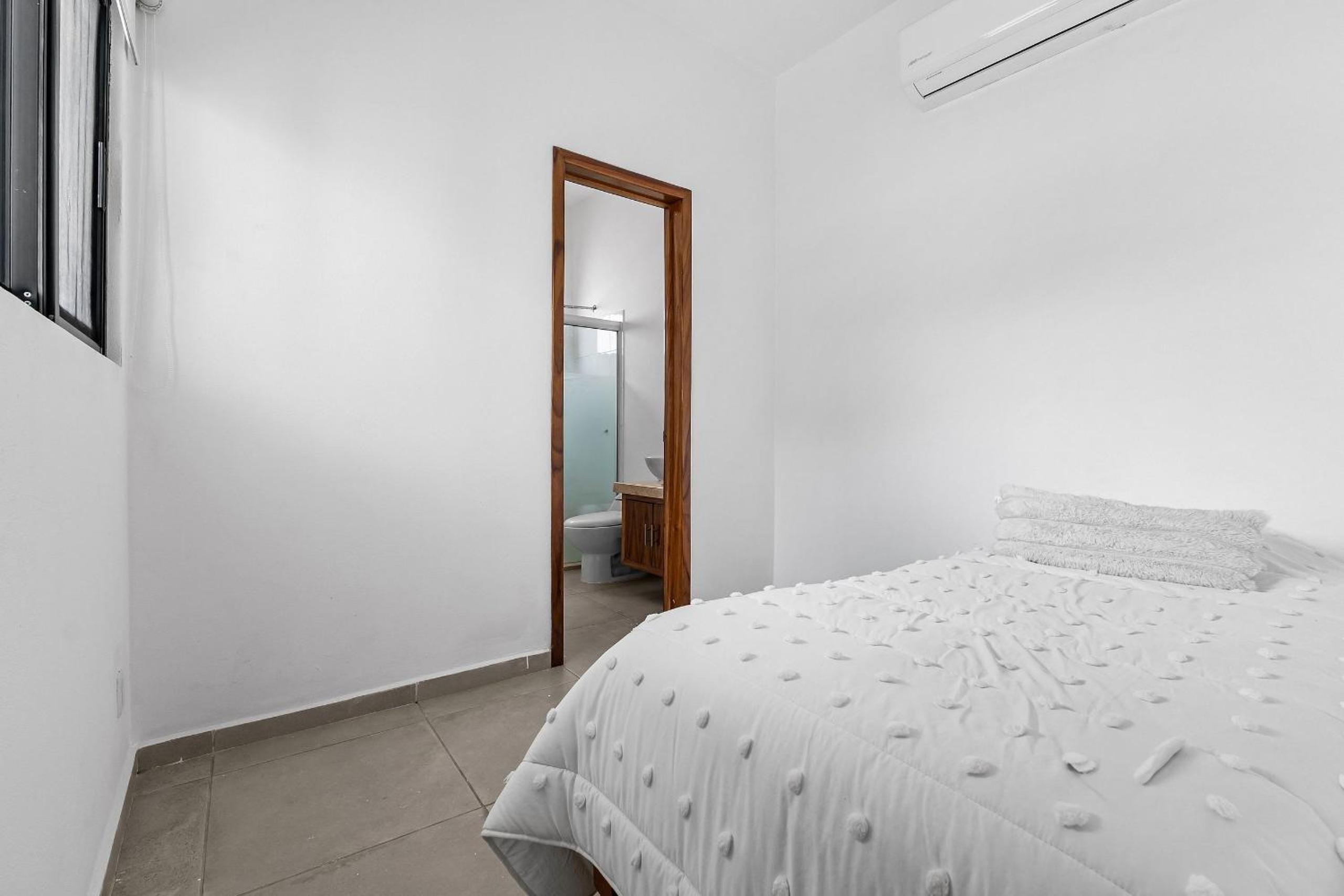 Casa Oasis B-Nayar Gated, Beach Club, Free Shuttle