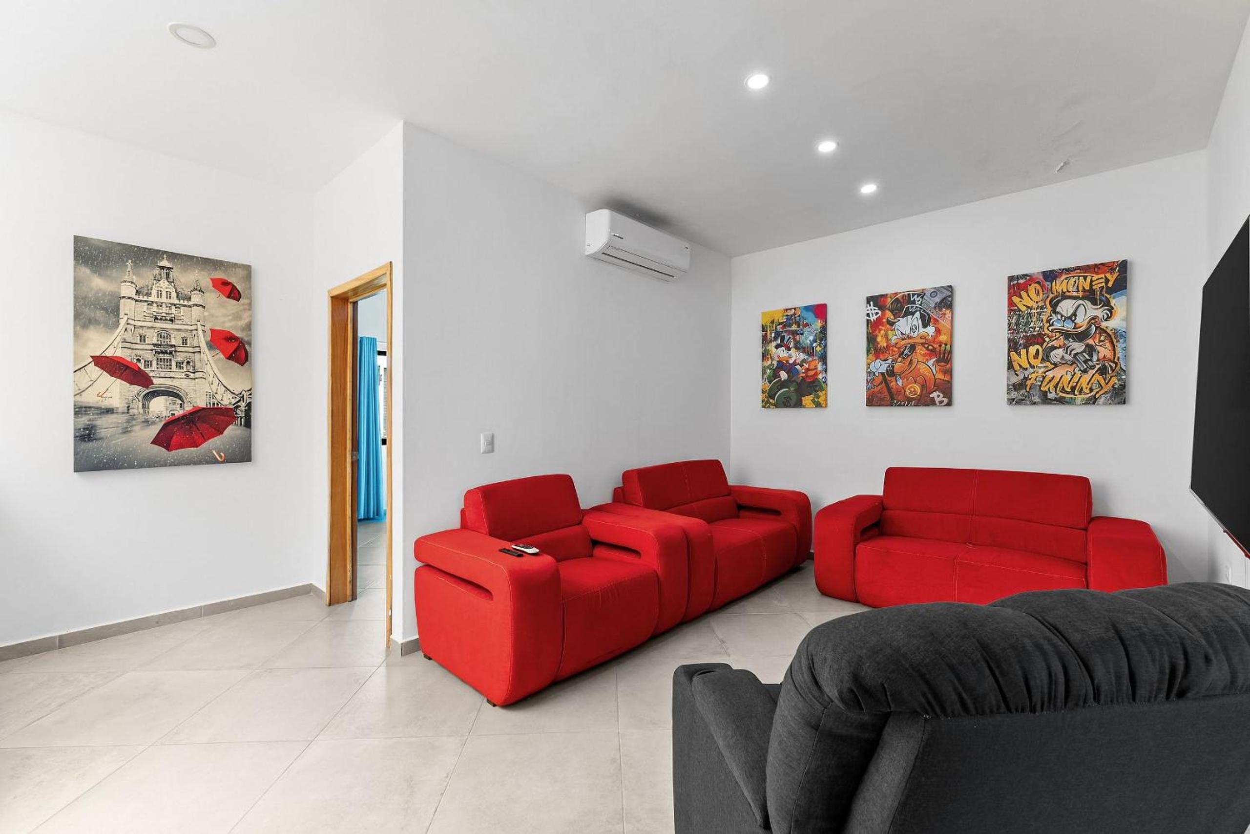 Casa Oasis B-Nayar Gated, Beach Club, Free Shuttle