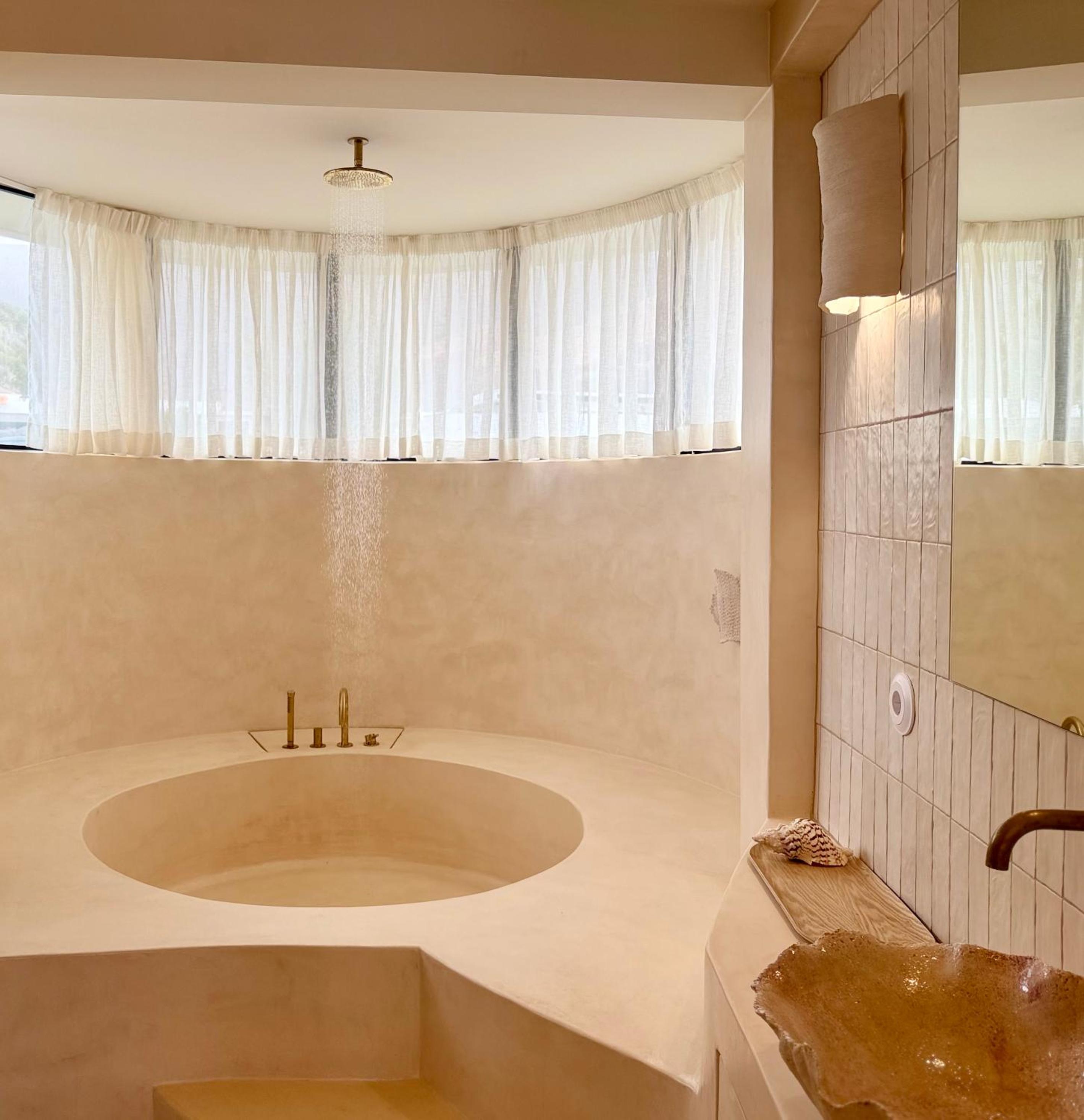 Canaryislandshost l Risco Suite Lanzarote