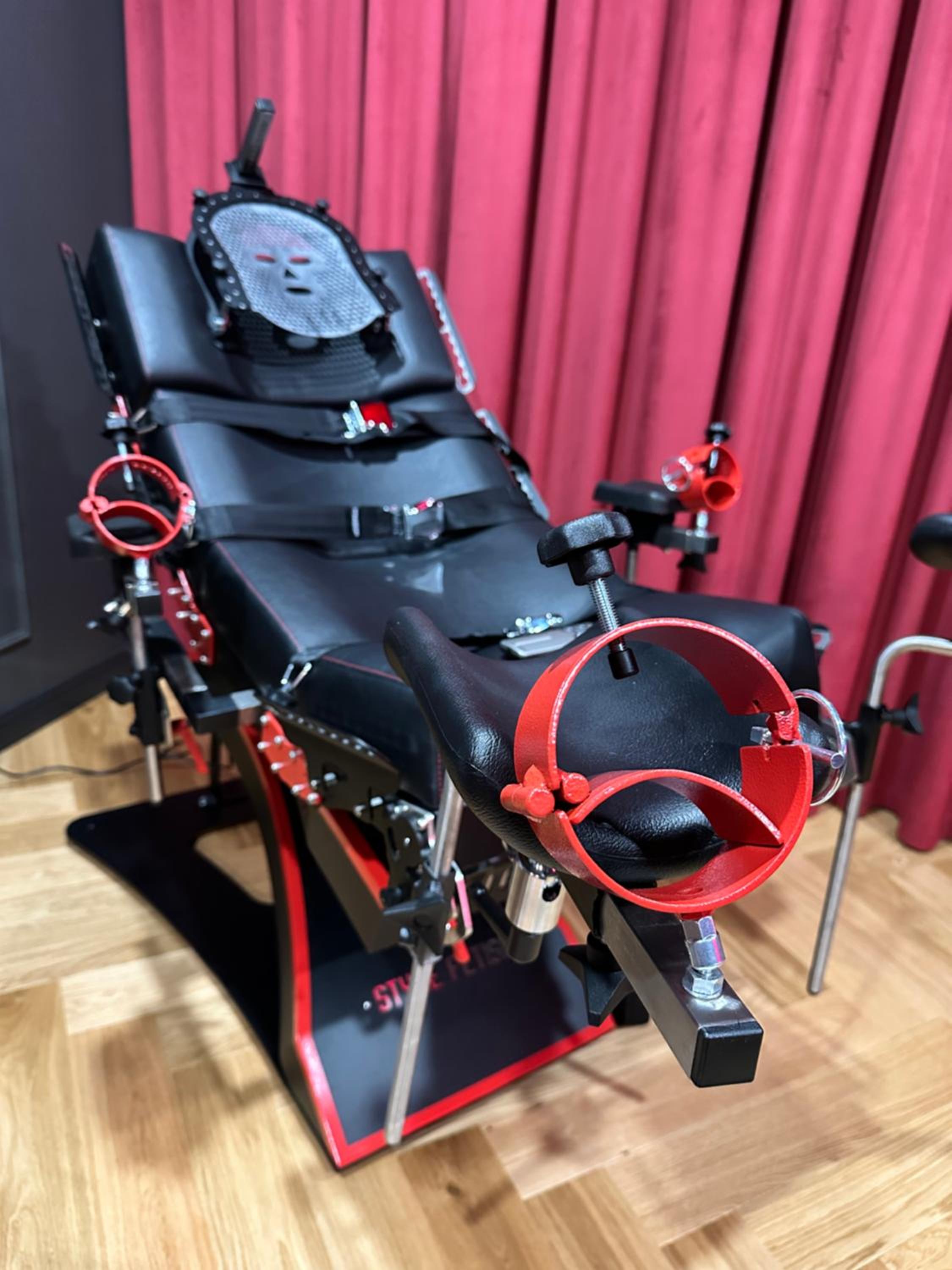 RedRoom