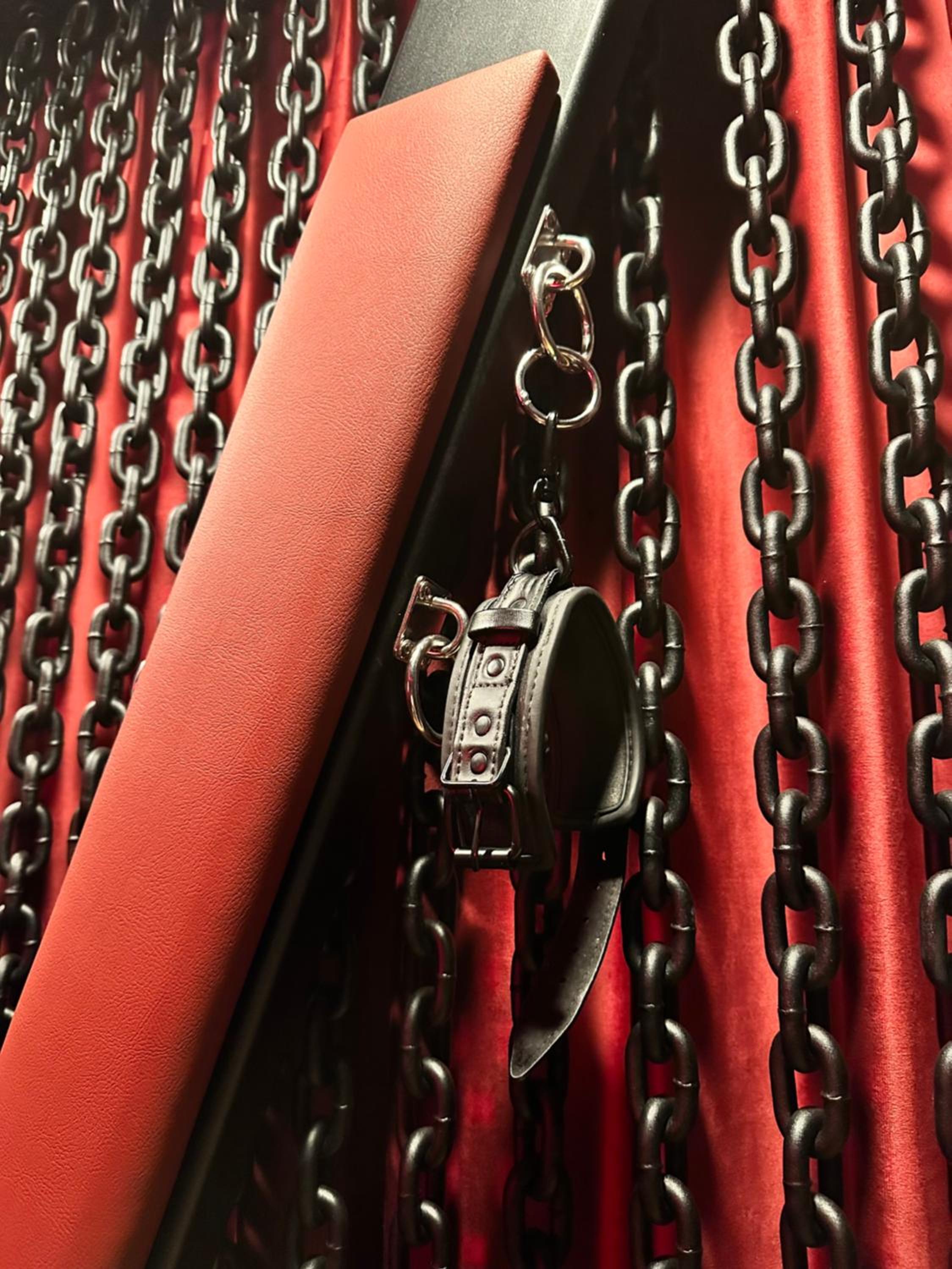 RedRoom