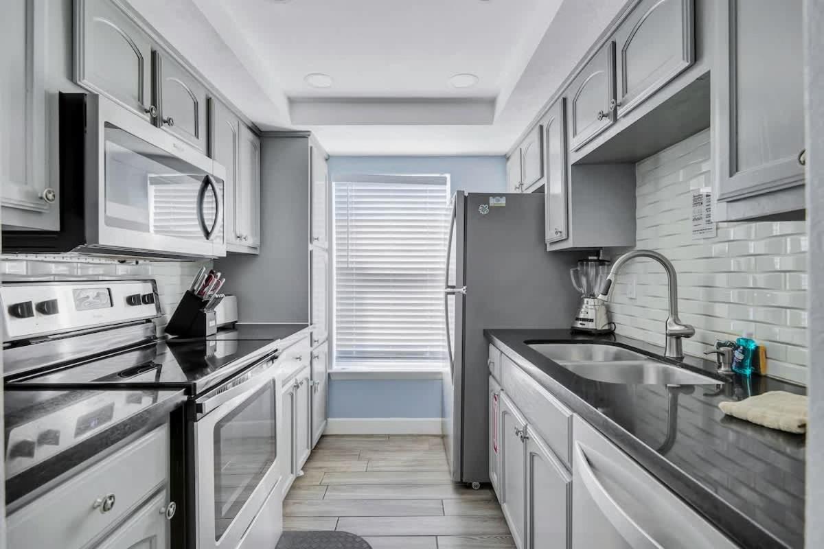 Gulf Coast Beach Front Condo with Private Balcony