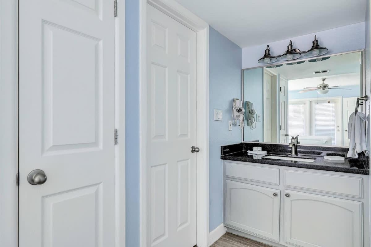 Gulf Coast Beach Front Condo with Private Balcony