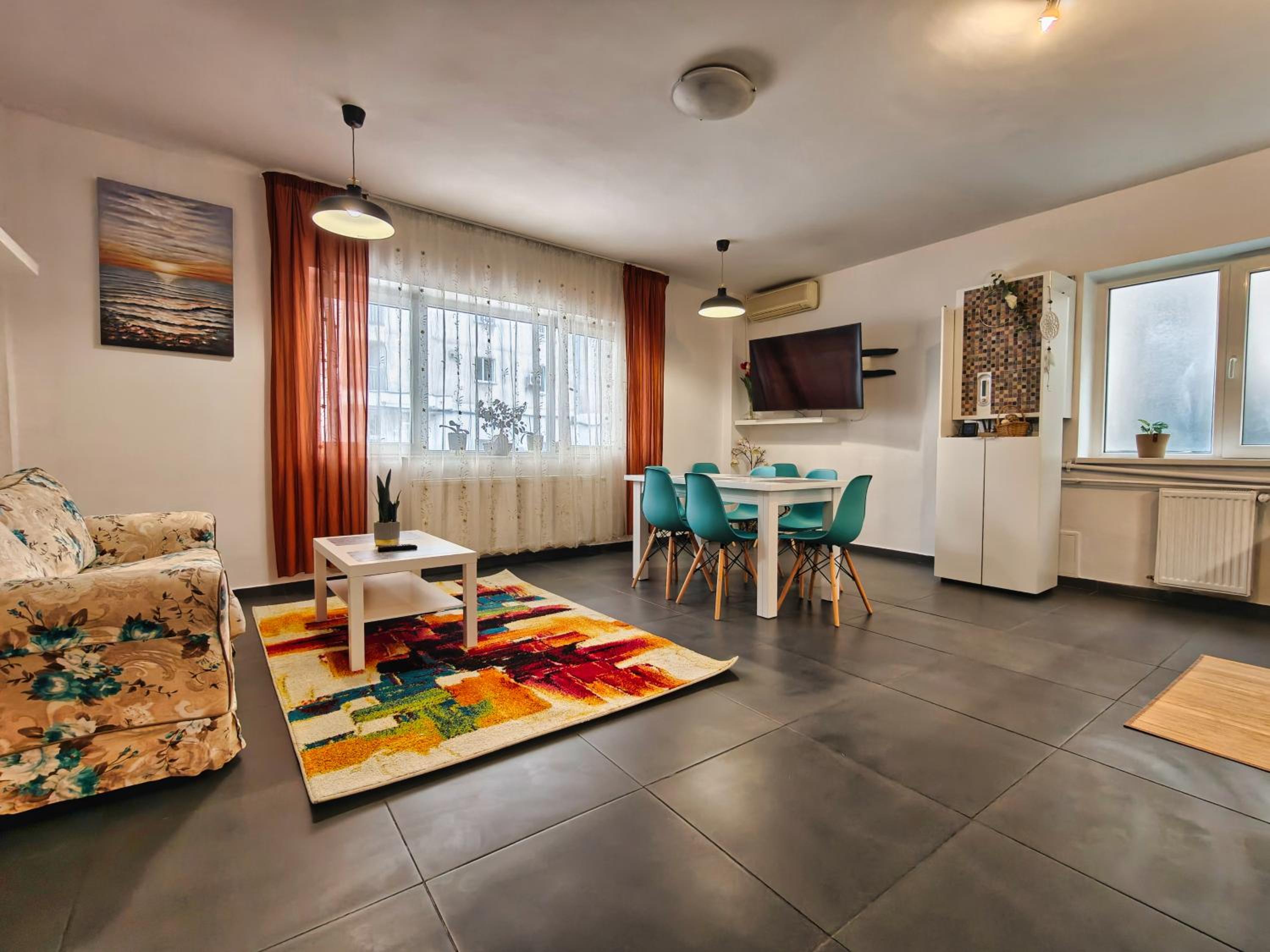 Balcesti Design Apartments - Walk to Old Town - Pumo Properties