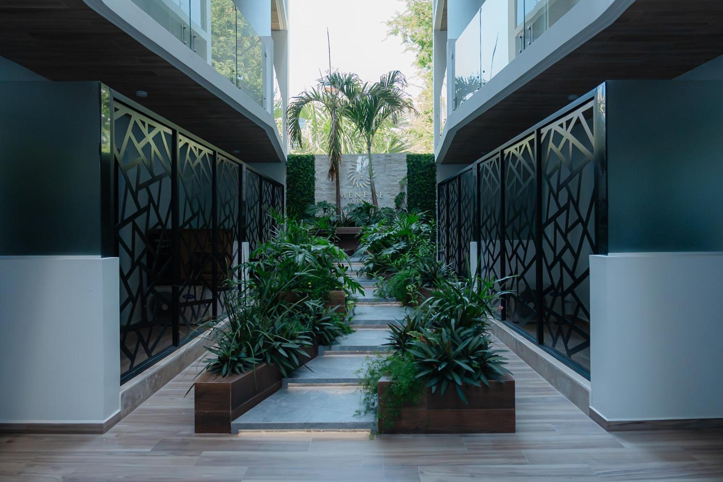 New Luxury Studio in the City Center