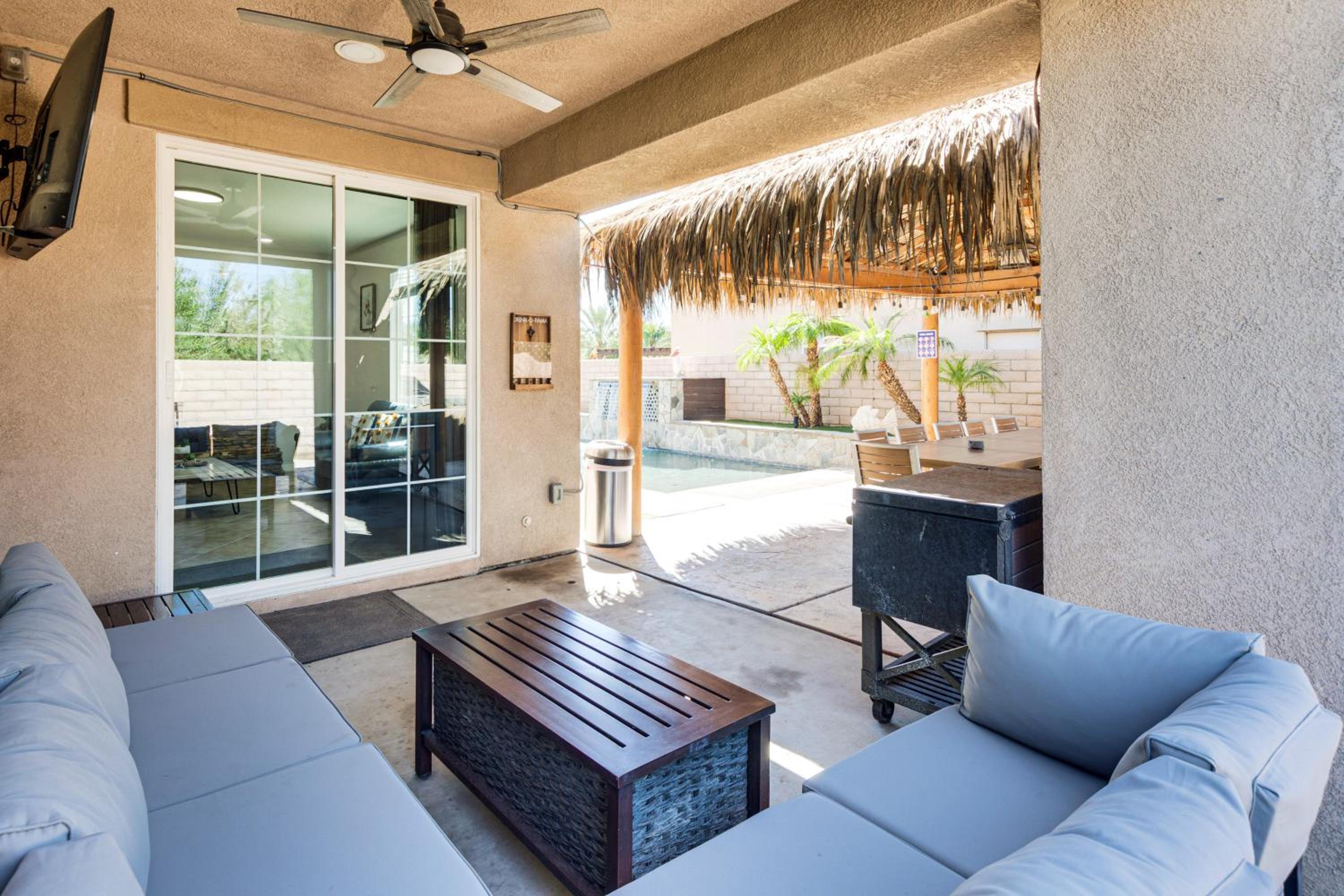 Relaxing Desert Oasis, 4 Mi to Coachella Festivals