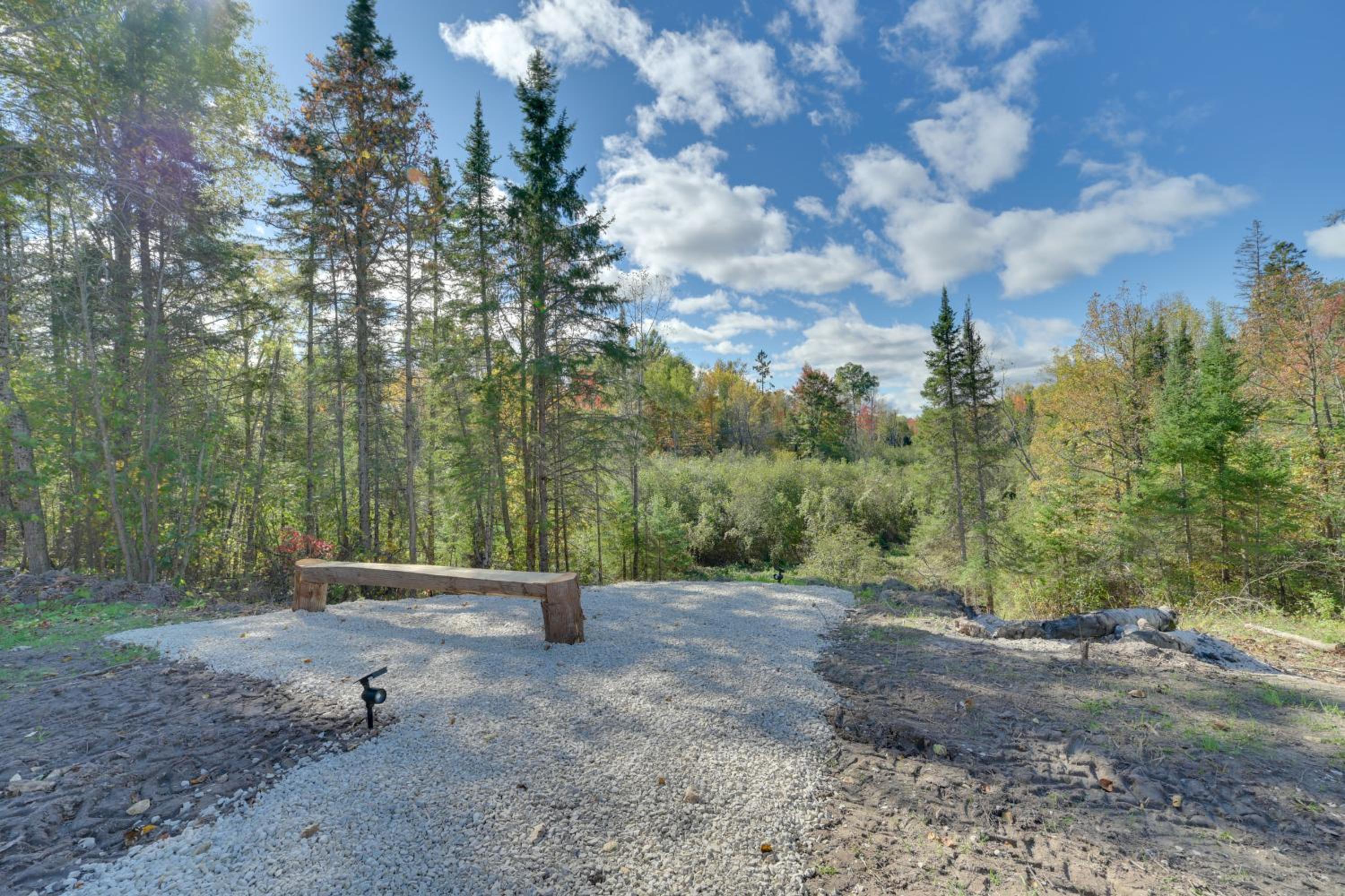Pet Friendly Chub Creek Cabin Hunt, Hike and Fish!