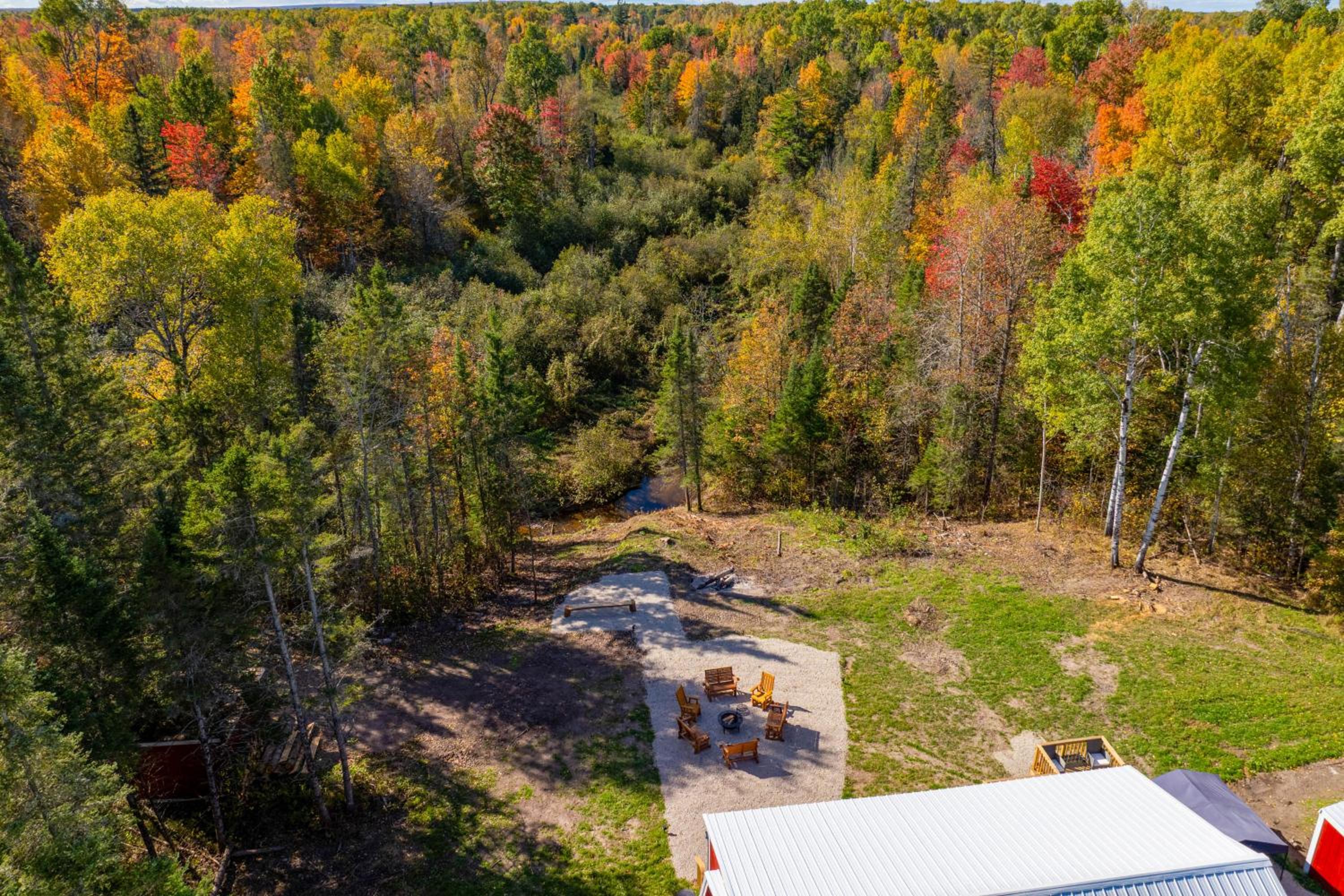 Pet Friendly Chub Creek Cabin Hunt, Hike and Fish!