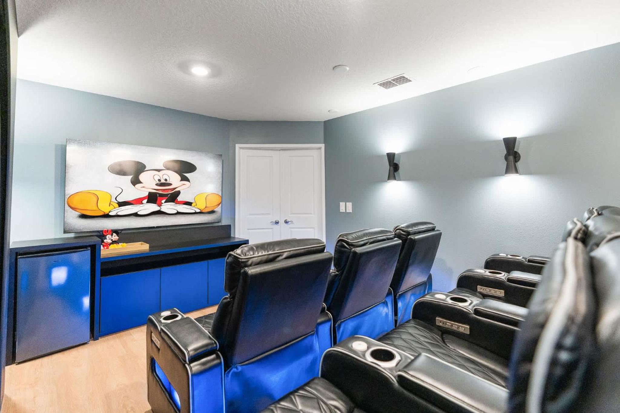 Epic Family Villa Pool Theater Themed Bedrooms