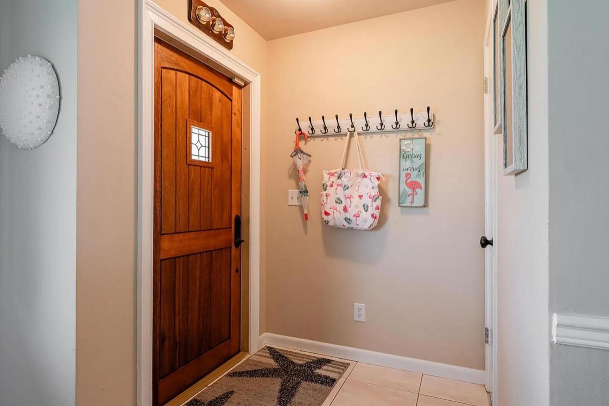 Dock Your Boat Waterfront Cape Coral Home with Pool