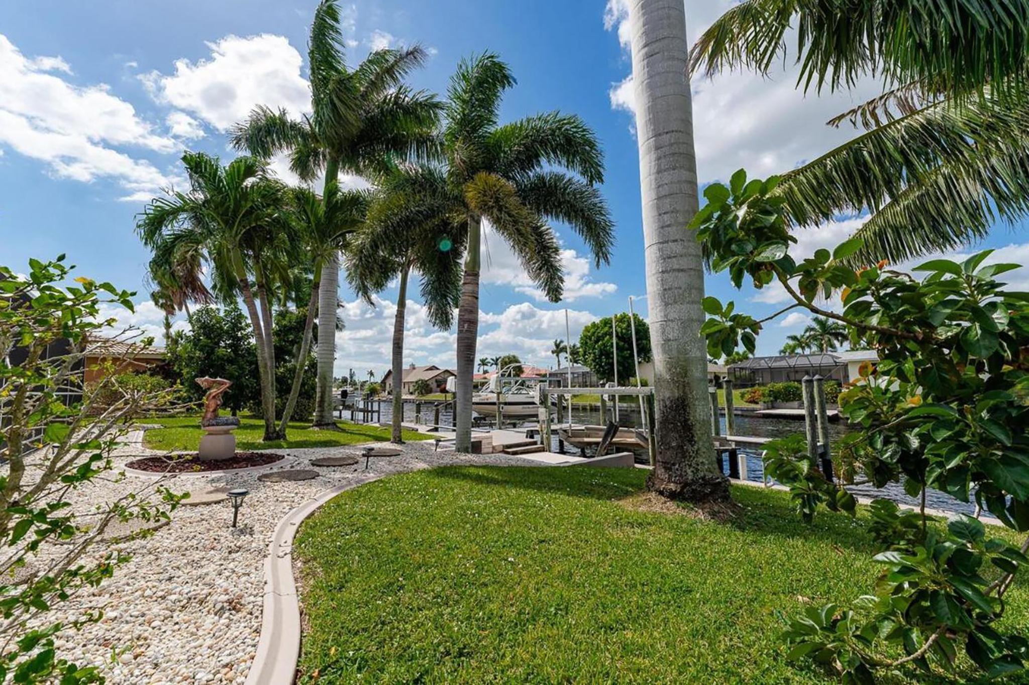 Dock Your Boat Waterfront Cape Coral Home with Pool