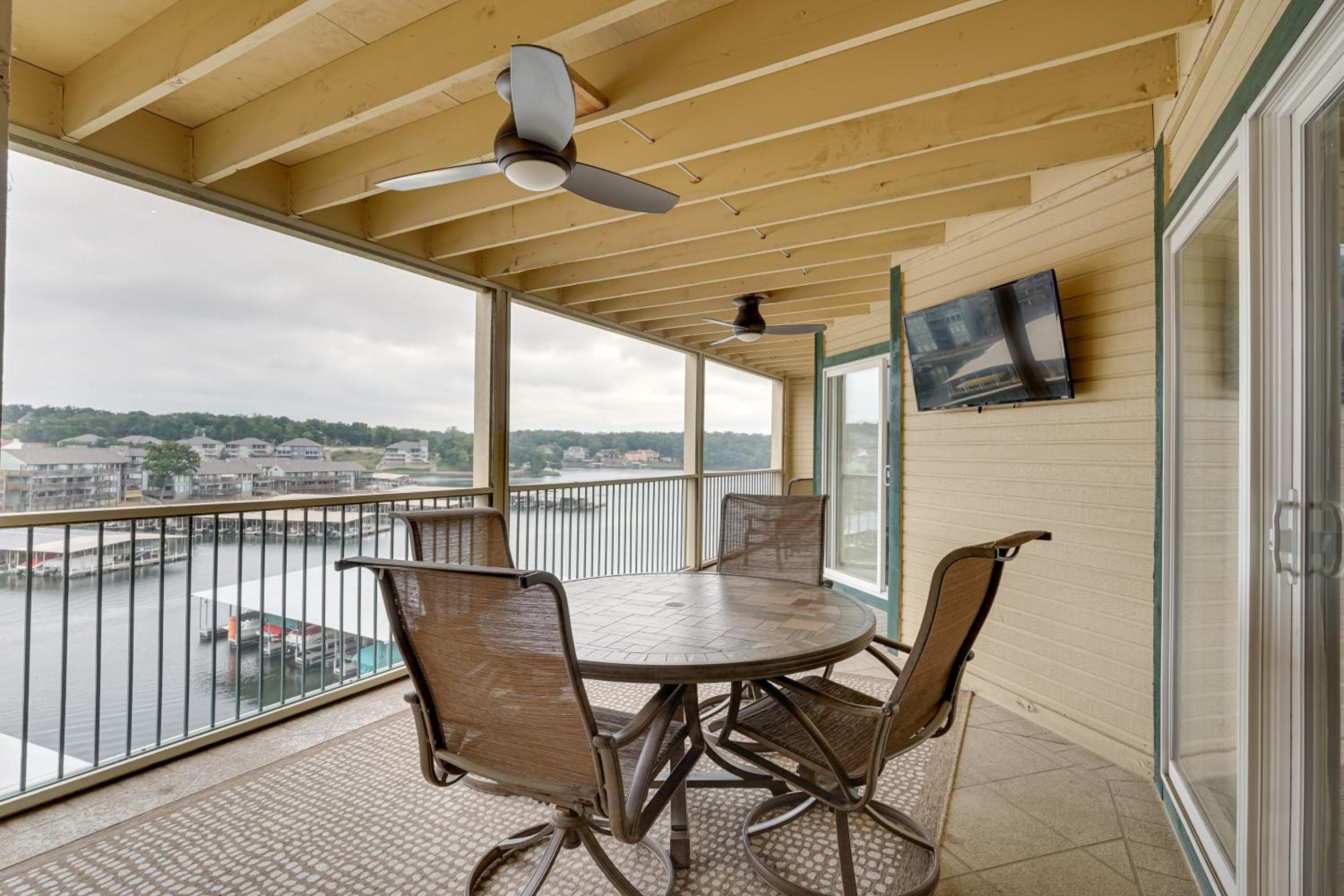 Waterfront Balcony! Condo on Lake of the Ozarks